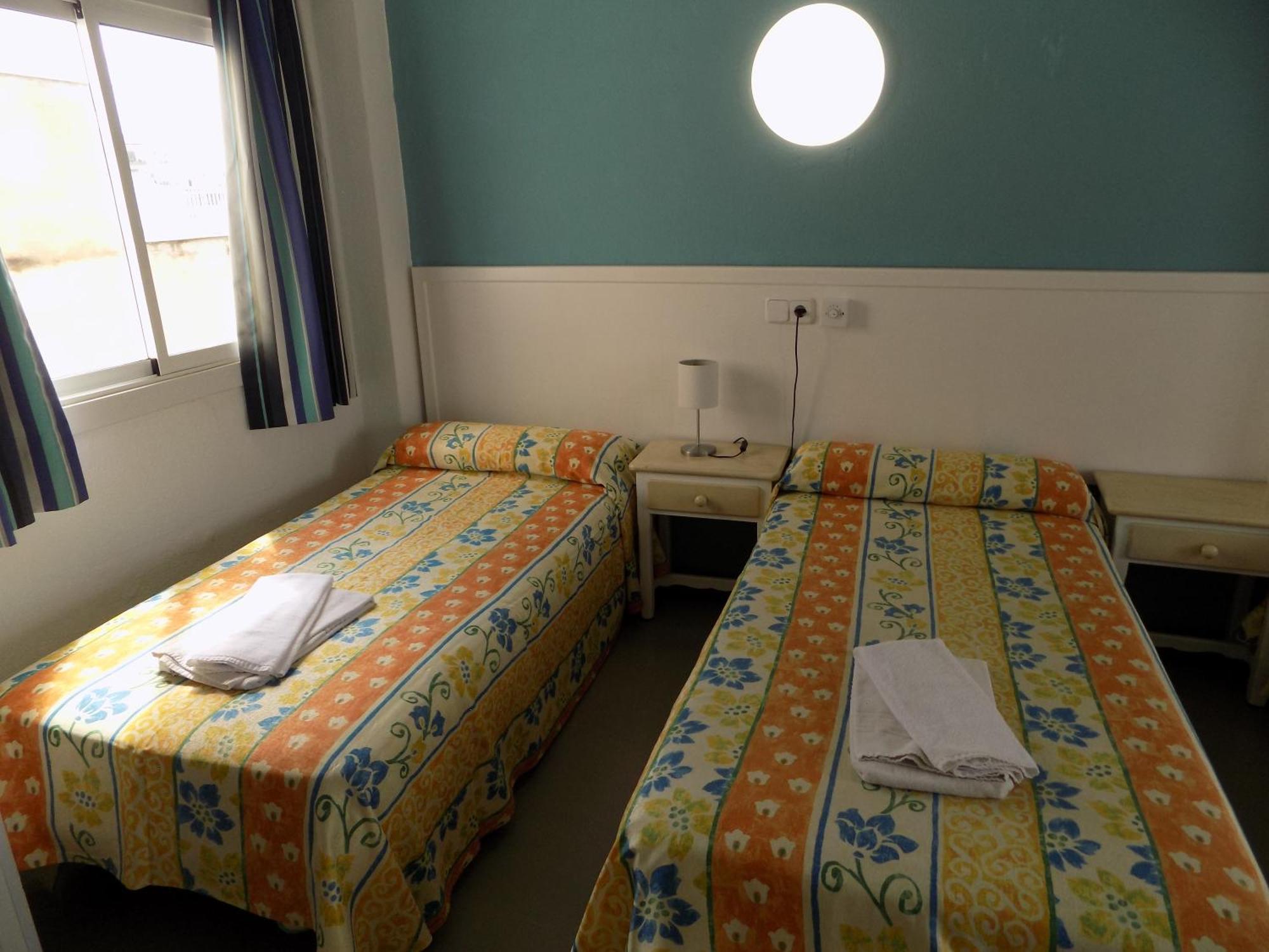 Hotel Maruja