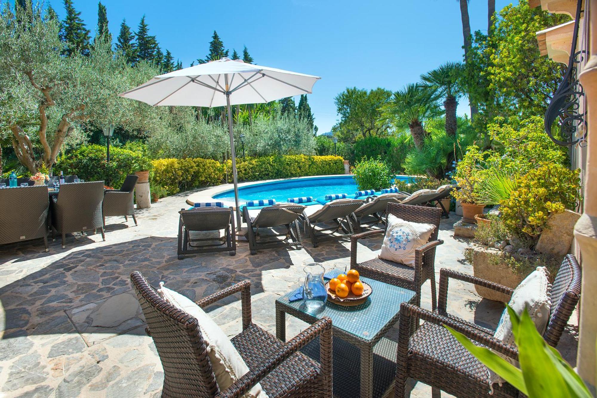 Villa Owl Suavet Petit - Exclusive With A Stunning Pool