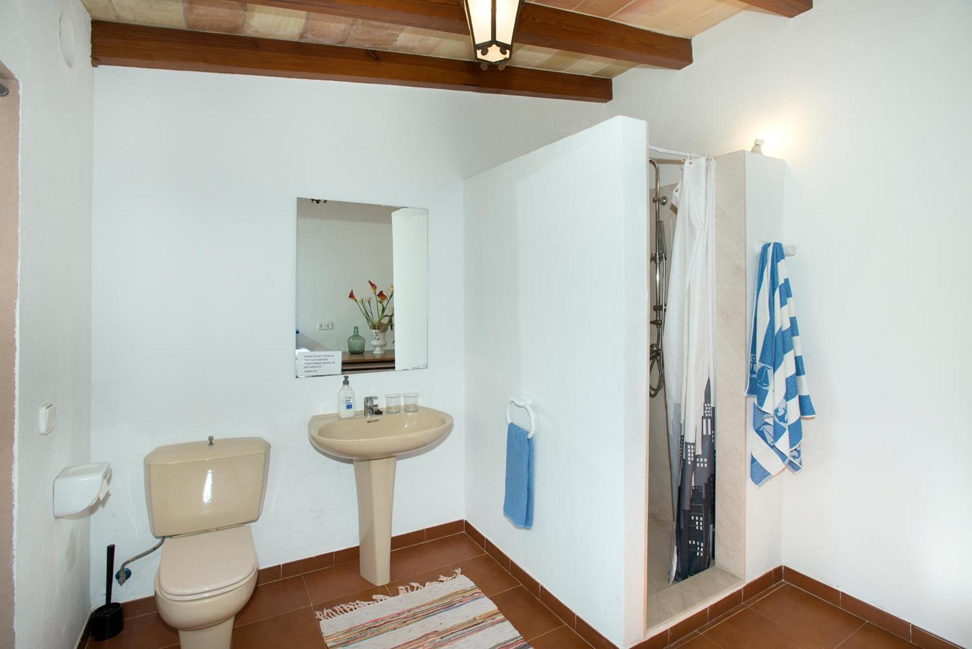 Villa Owl Suavet Petit - Exclusive With A Stunning Pool