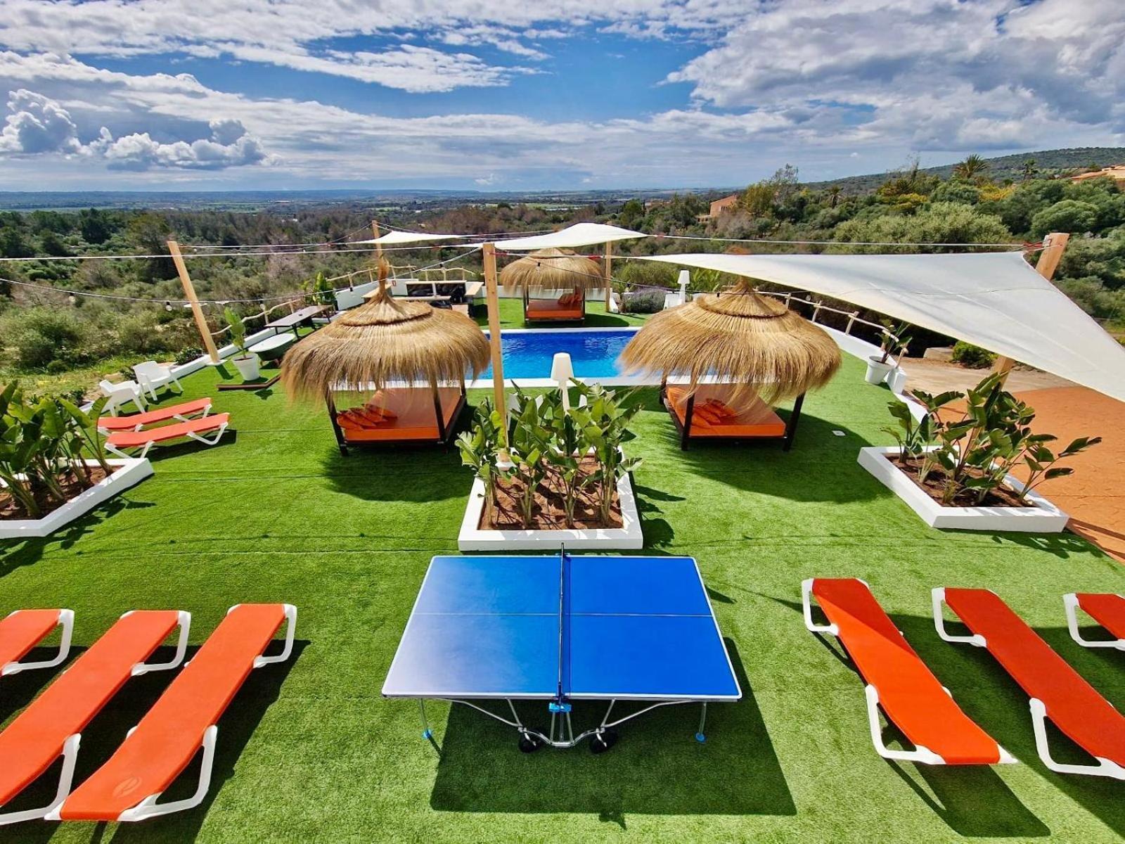 Sunset Boulevard Lujoo Villa Puntiro