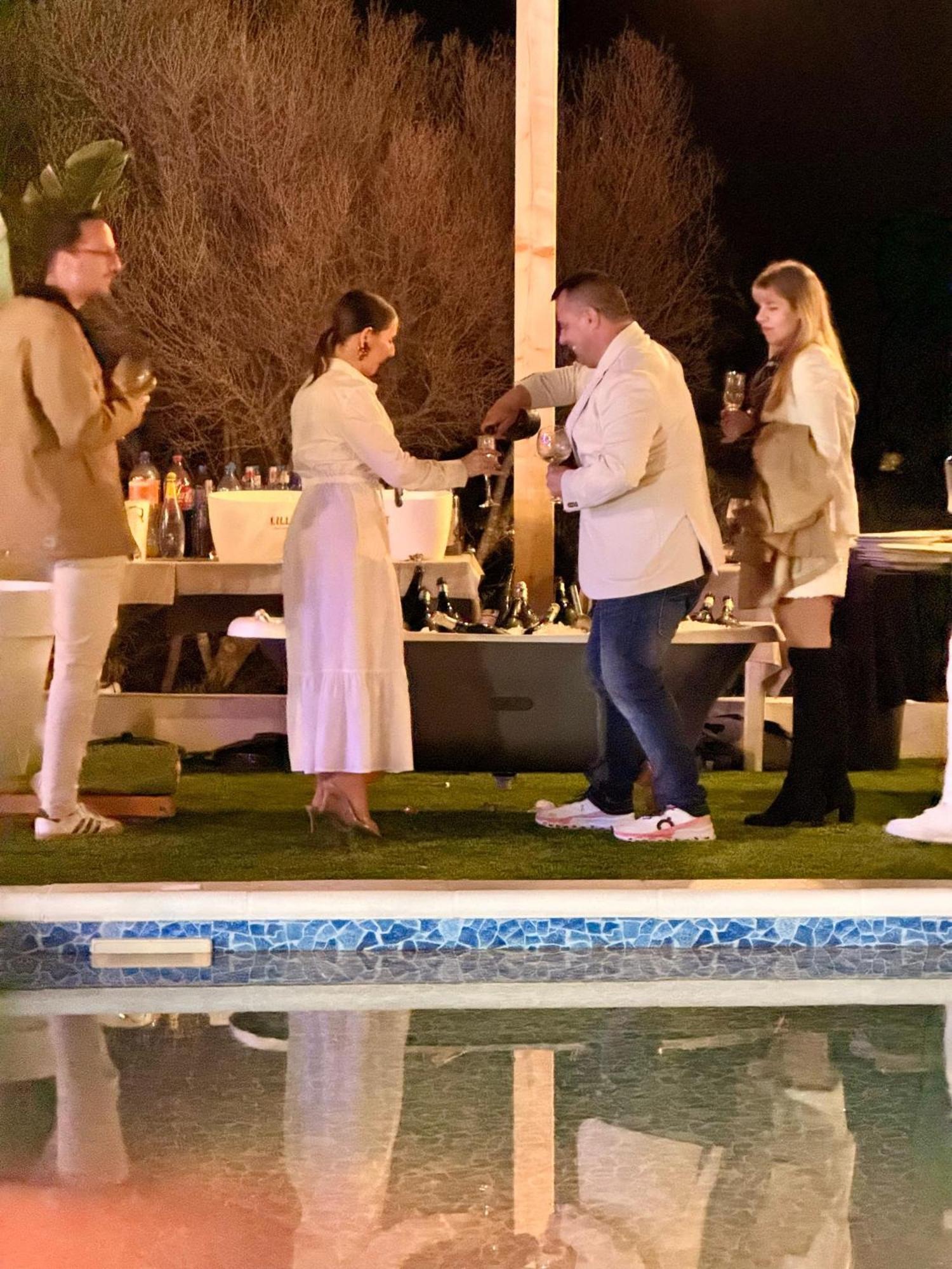 Sunset Boulevard Lujoo Villa