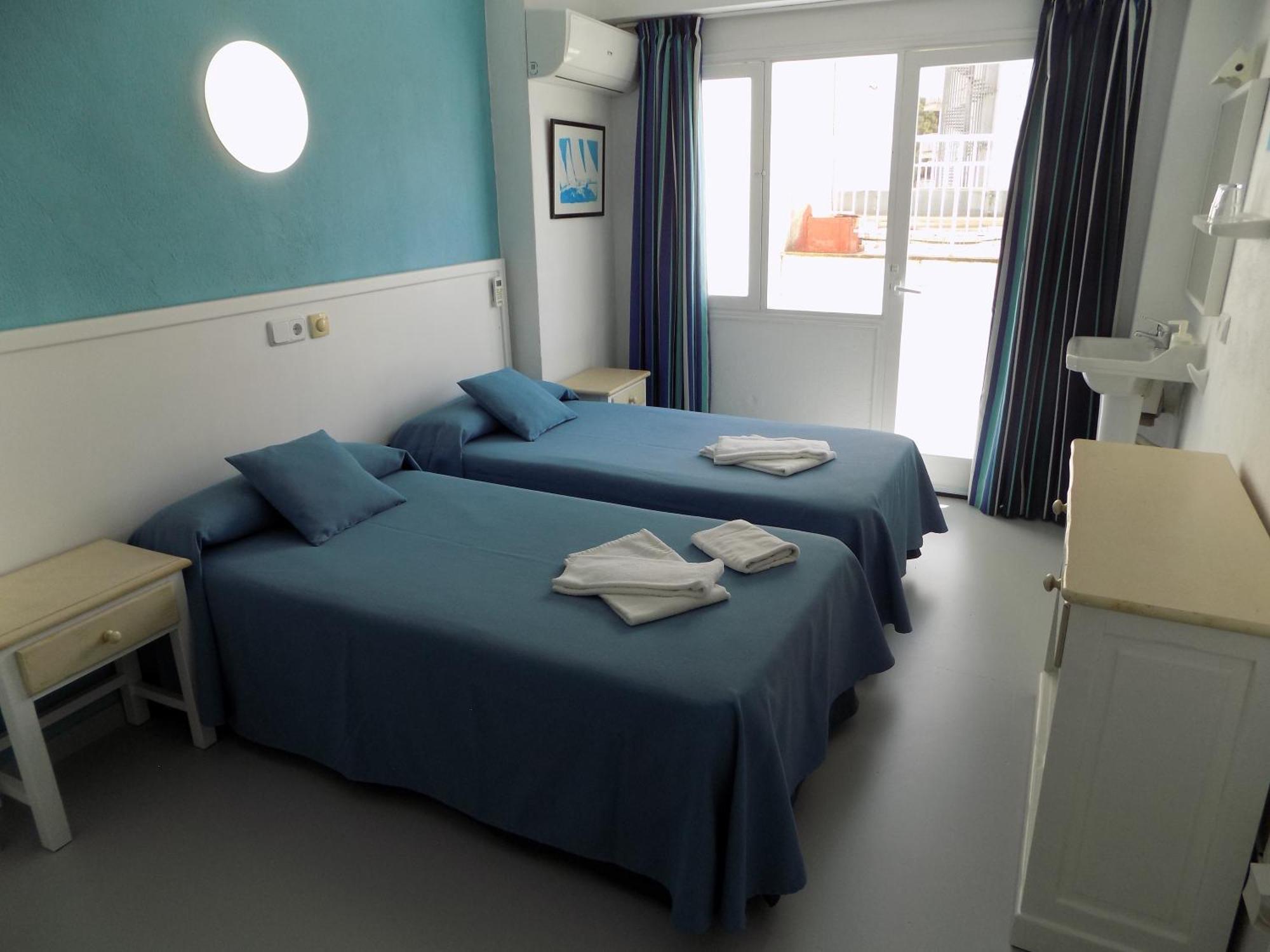Maruja Hotel