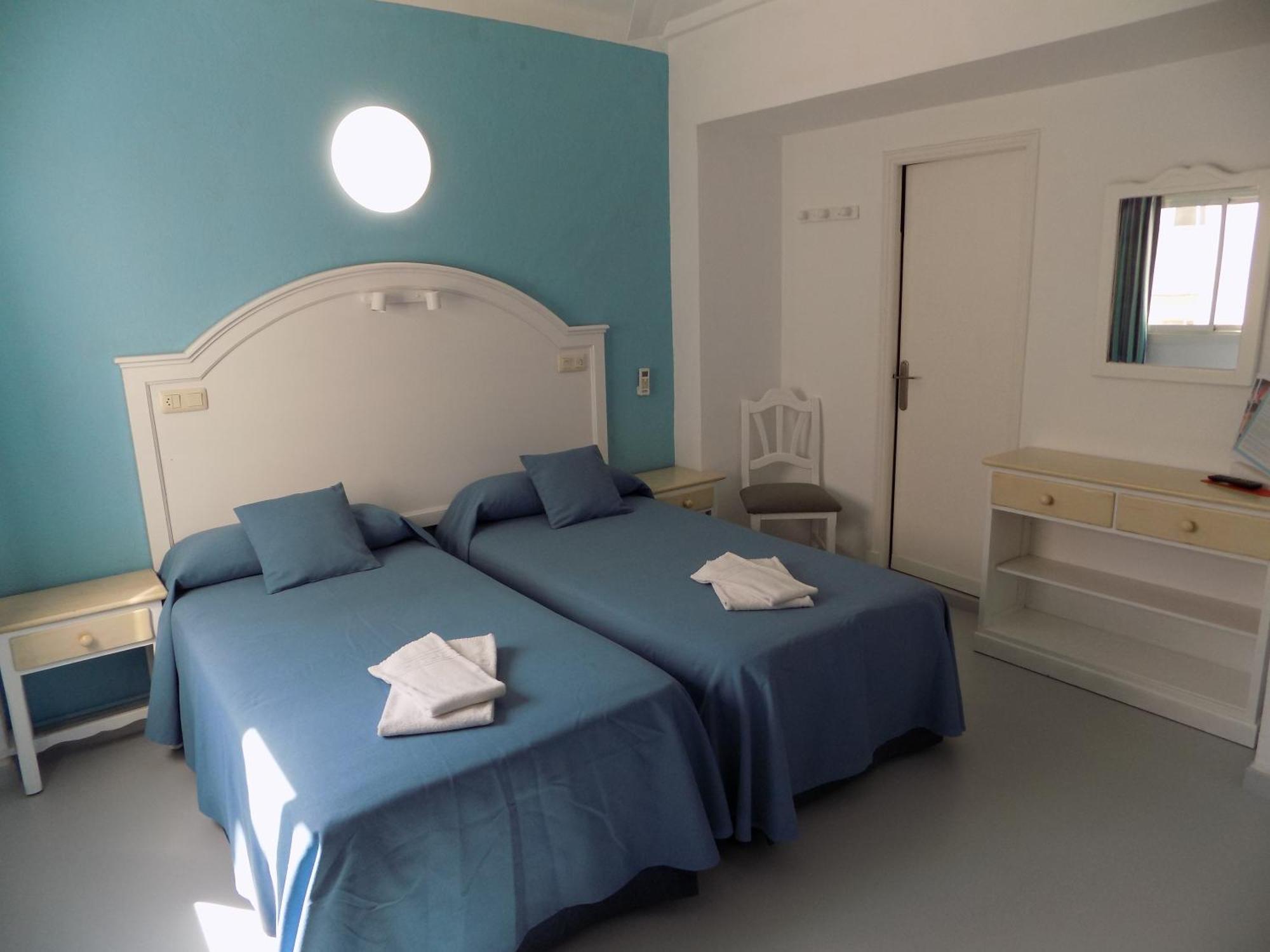 Hotel Maruja