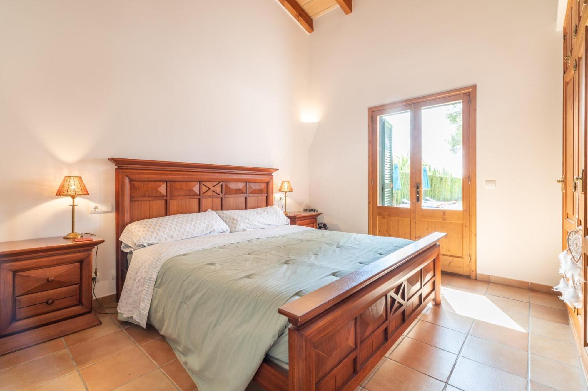 Camarasa Villa *