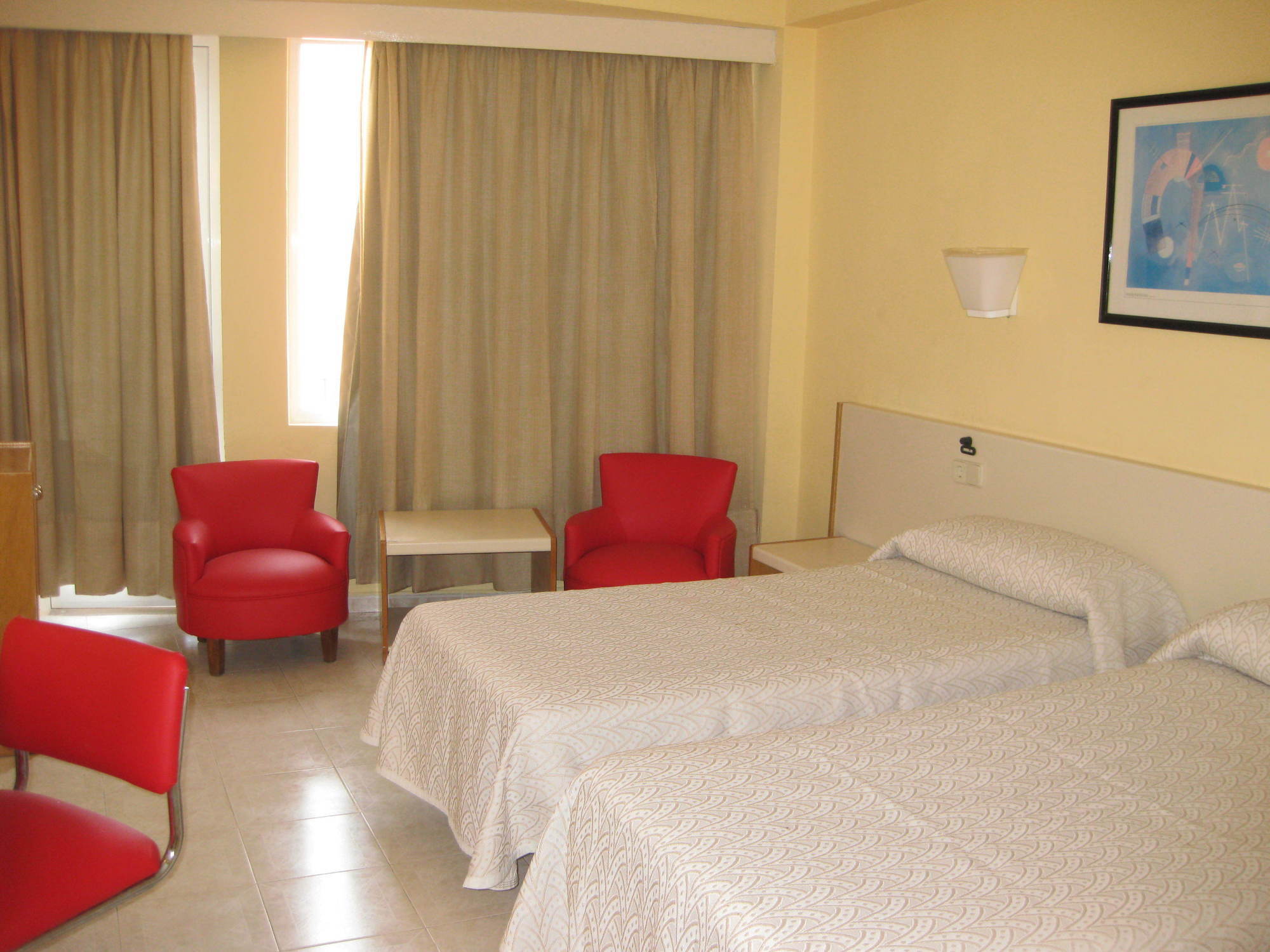 Hotel Teix *