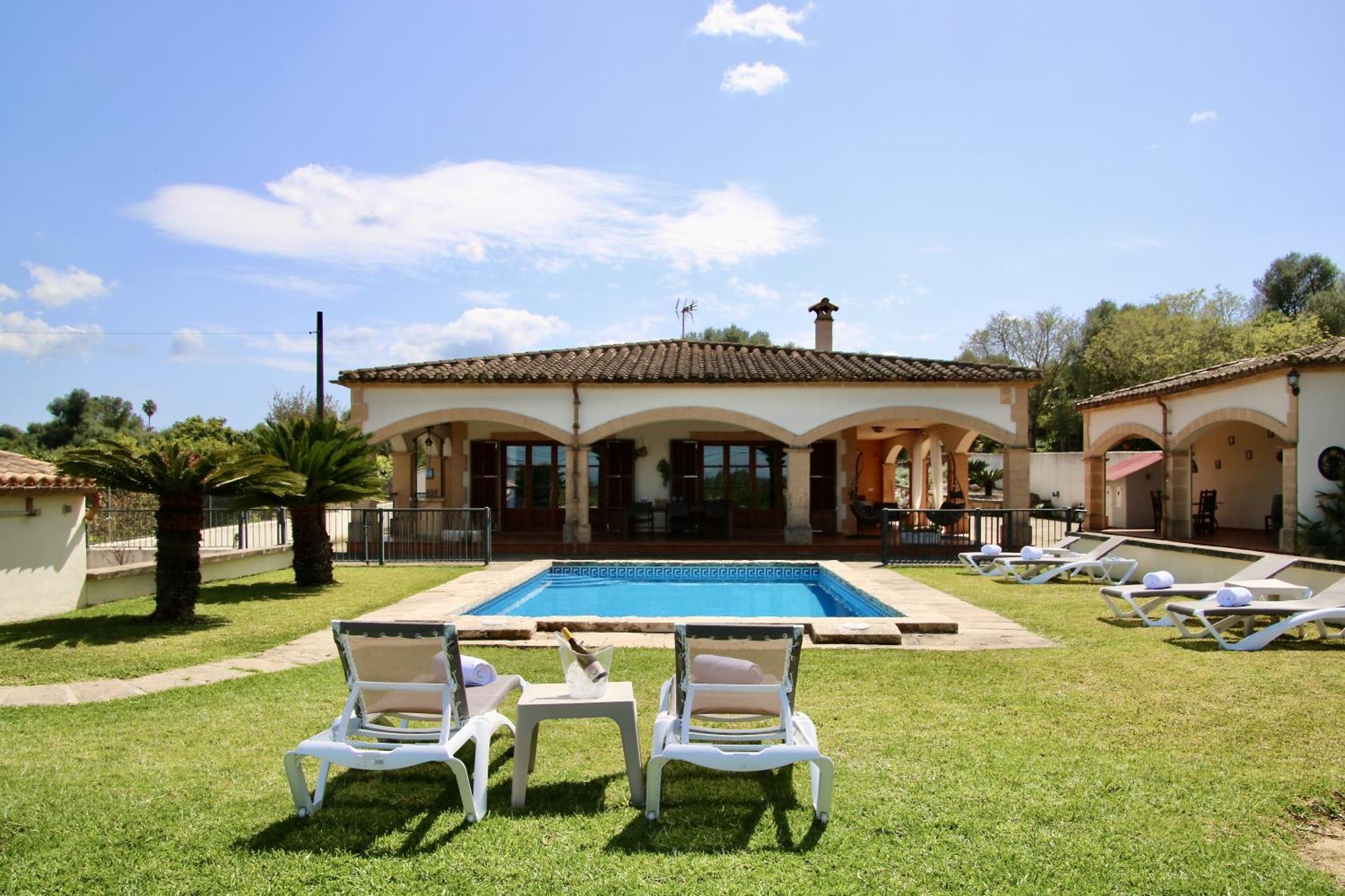 Villa Ses Covetes Hidromasaje Piscina Y Barbacoa Petra (Mallorca)