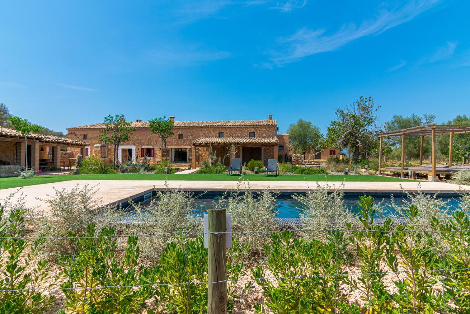 Villa Mallorca Cortana,villa,piscina