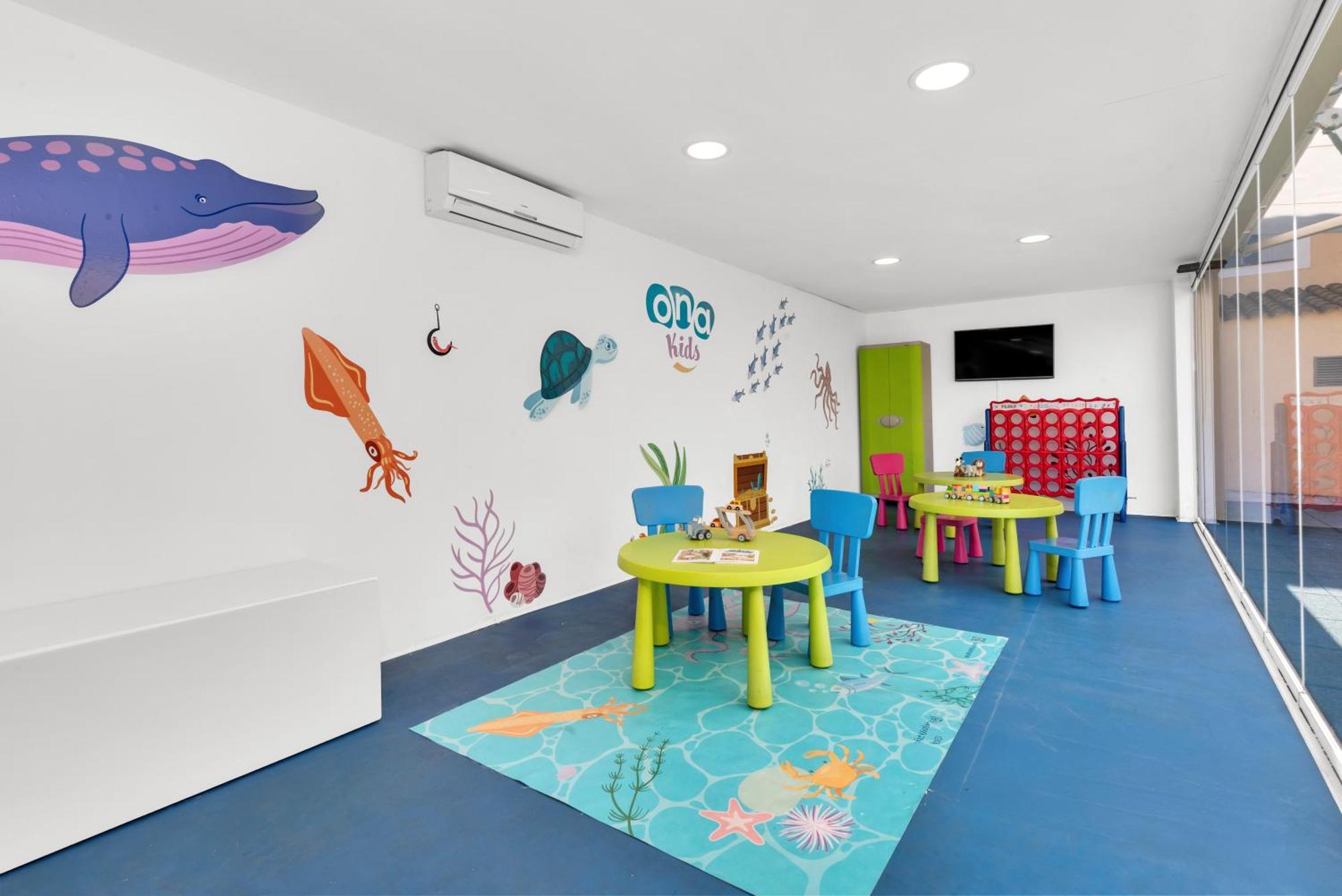 Apartahotel Ona Cala Pi Club