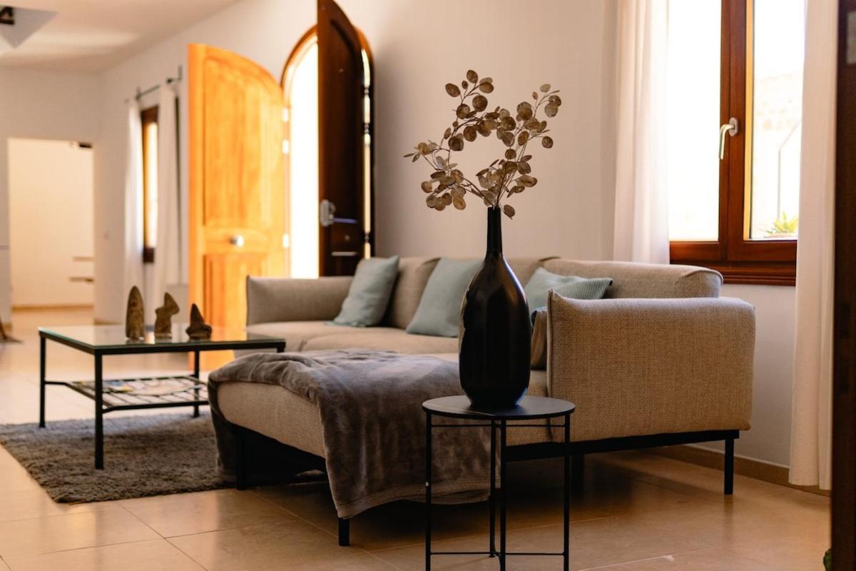 With A Pool In Mallorca For 12 People Villa