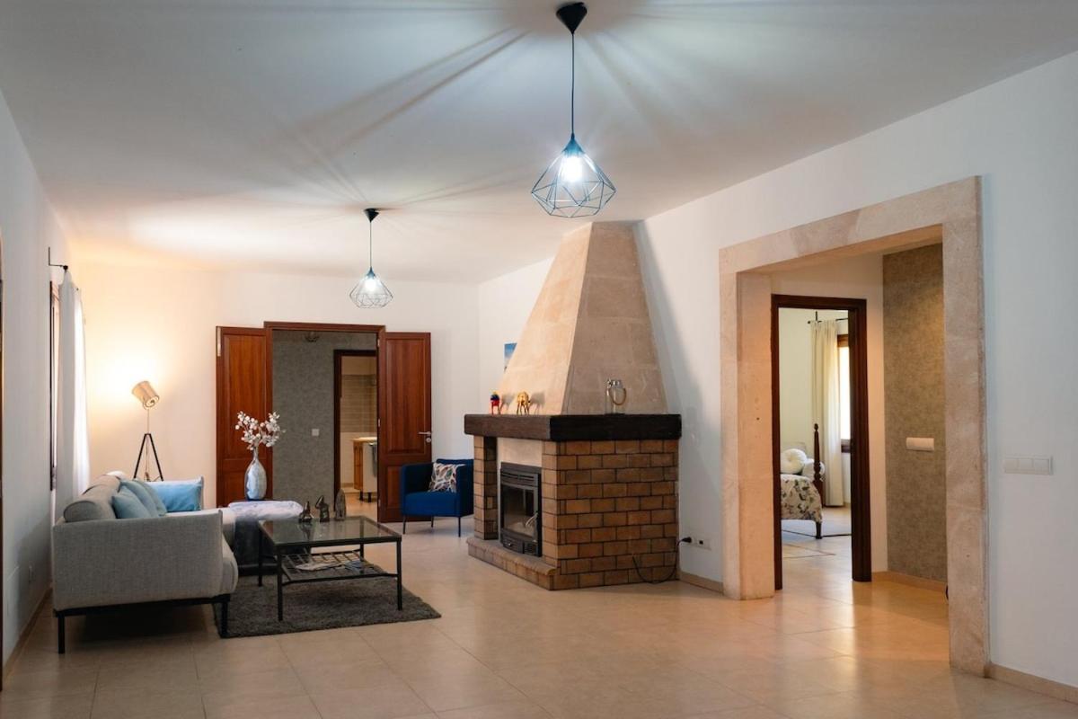 With A Pool In Mallorca For 12 People Villa *