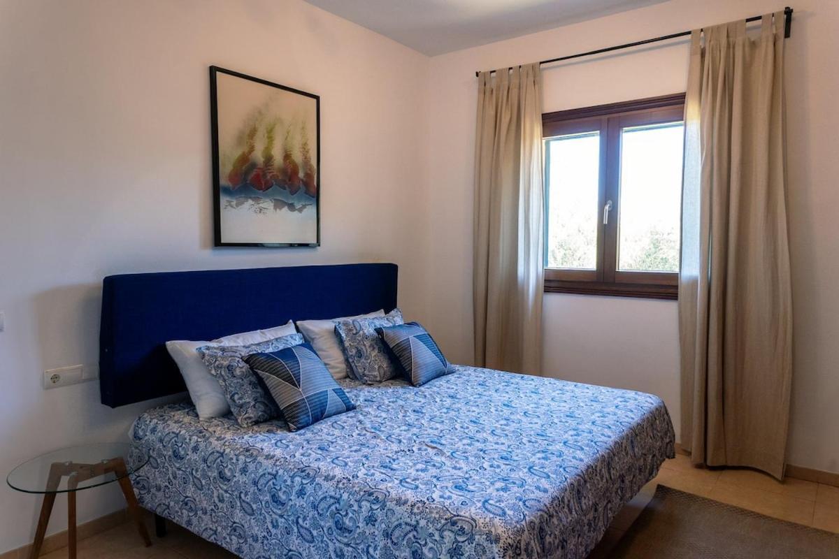 With A Pool In Mallorca For 12 People Villa Sencelles