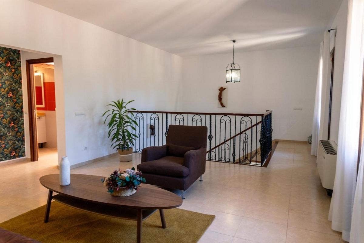 Villa With A Pool In Mallorca For 12 People Sencelles