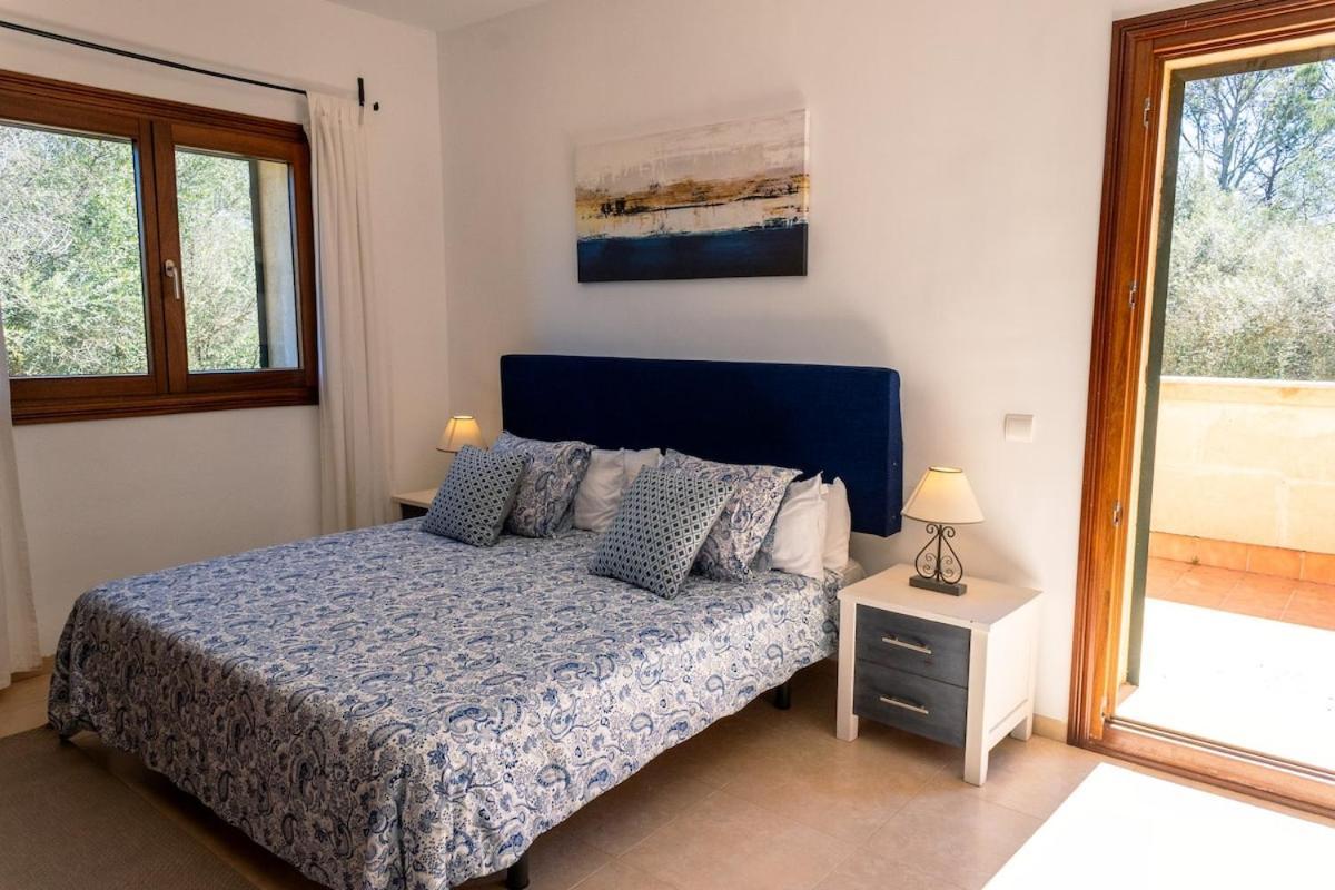 With A Pool In Mallorca For 12 People Villa *