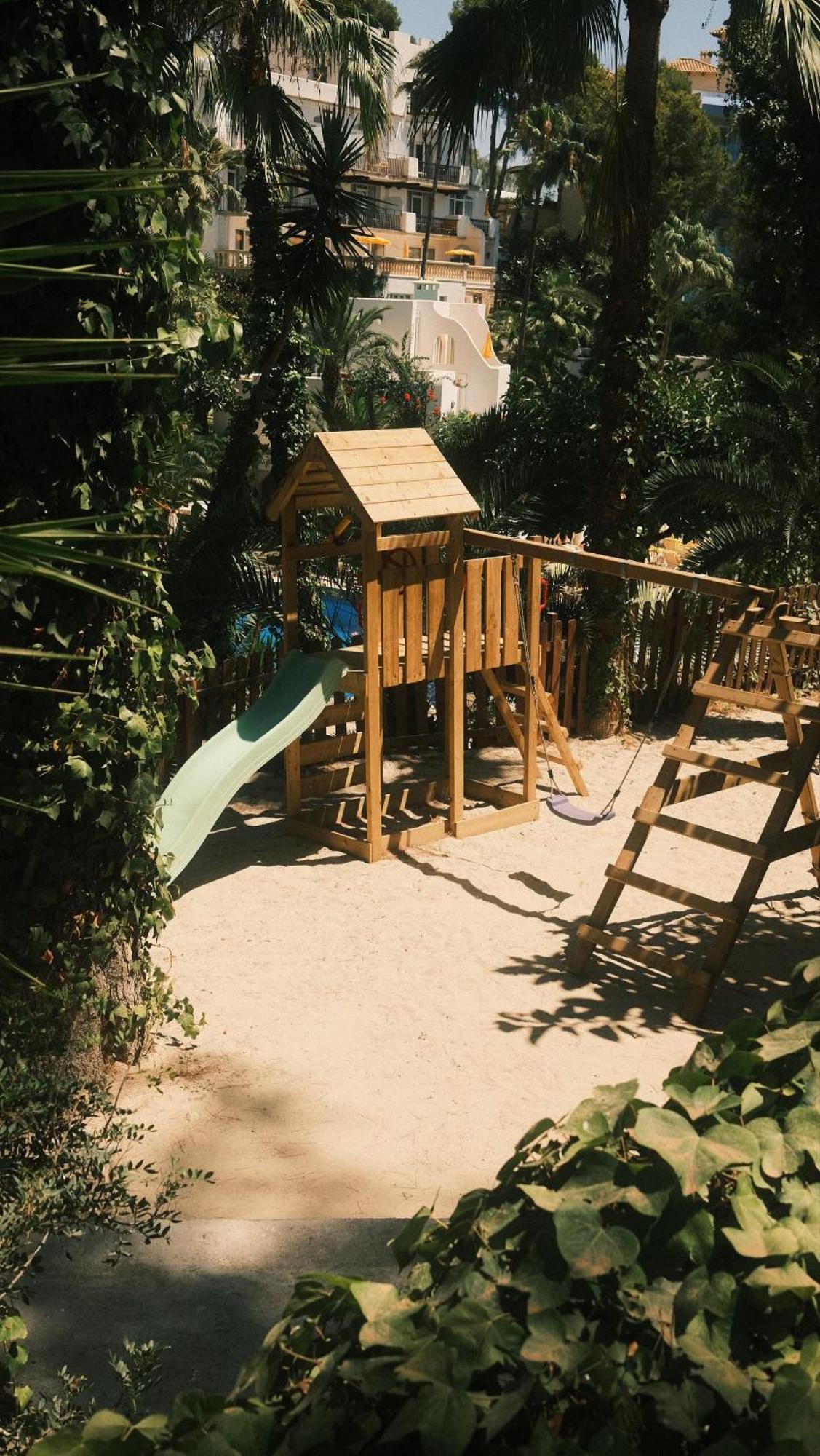 Hotel Bon Sol & 4*