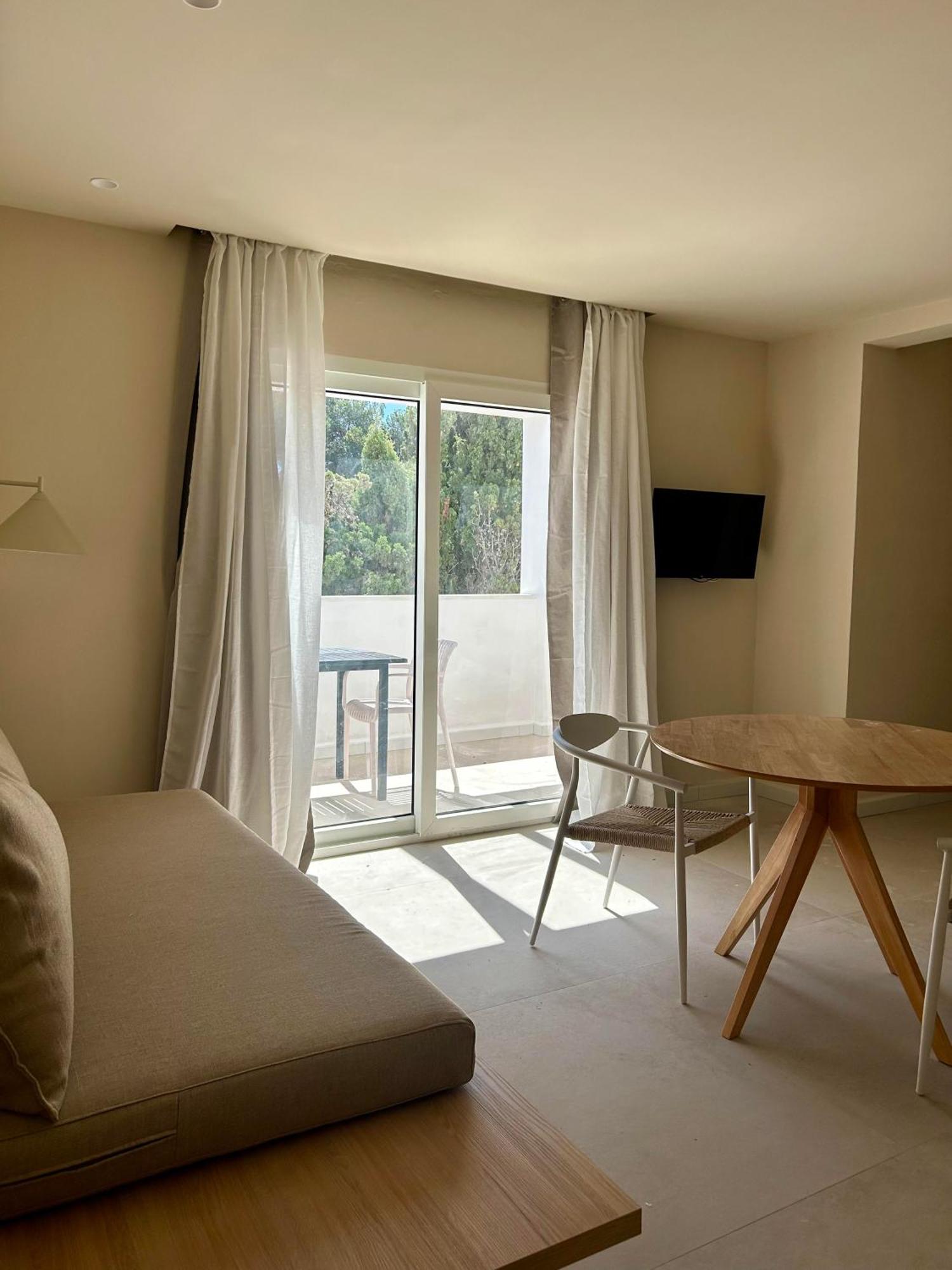 Serena Sol - Adults Only - Over 12 * Cala Serena (Mallorca)