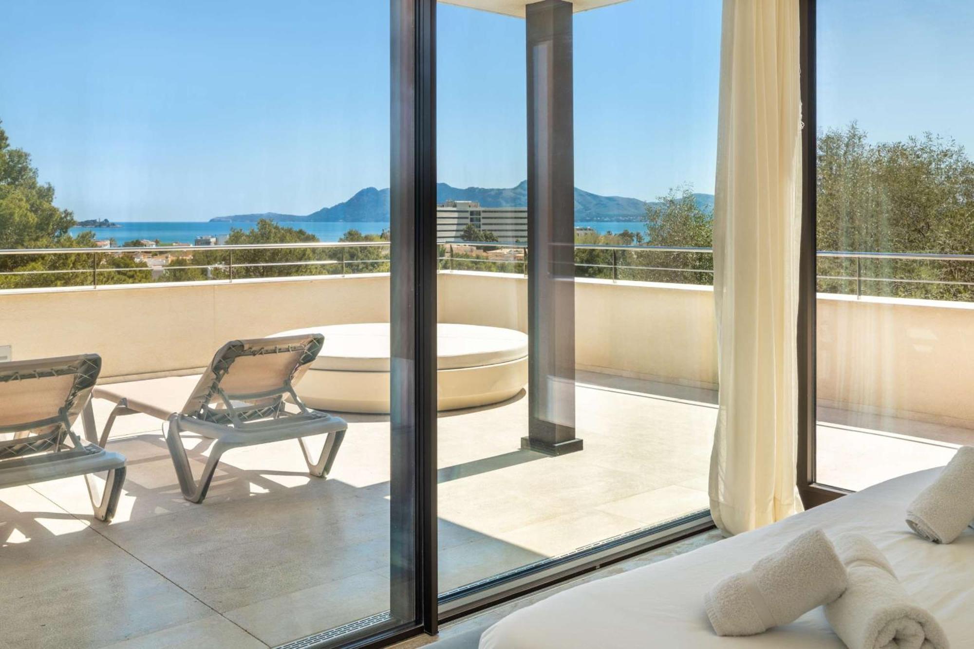 Villa Marvelo *