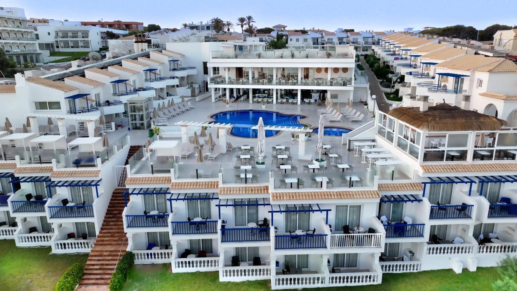 Hotel Parque Nereida 4*