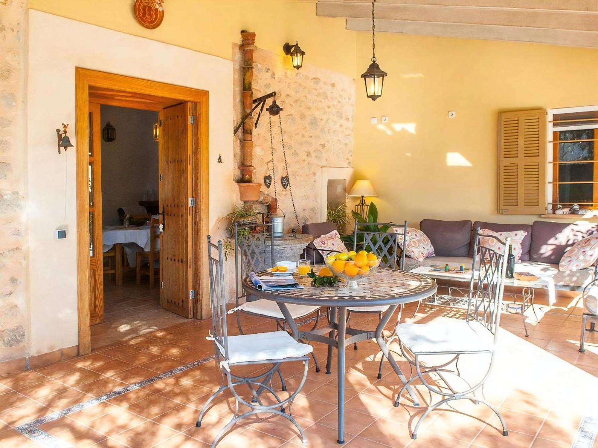 - Cosy 3 Bedroom With Private Pool And Ac Villa *