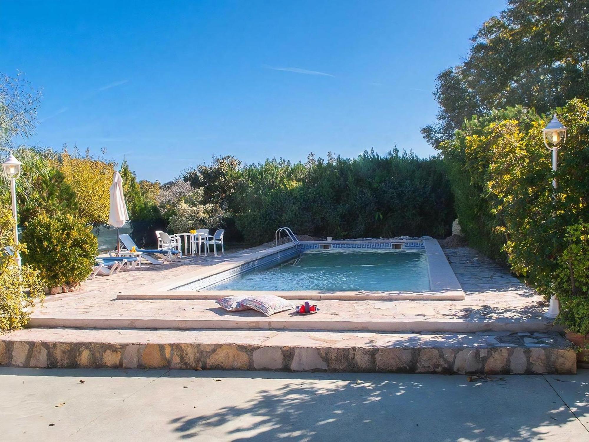 - Cosy 3 Bedroom With Private Pool And Ac Villa Búger