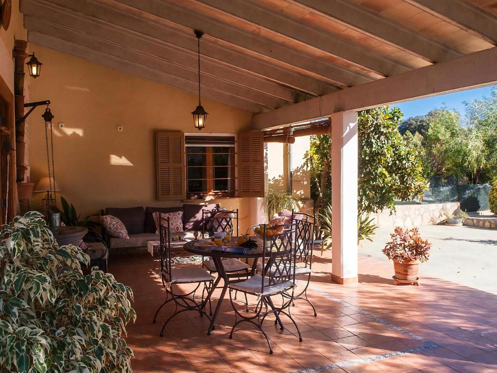 - Cosy 3 Bedroom With Private Pool And Ac * Búger