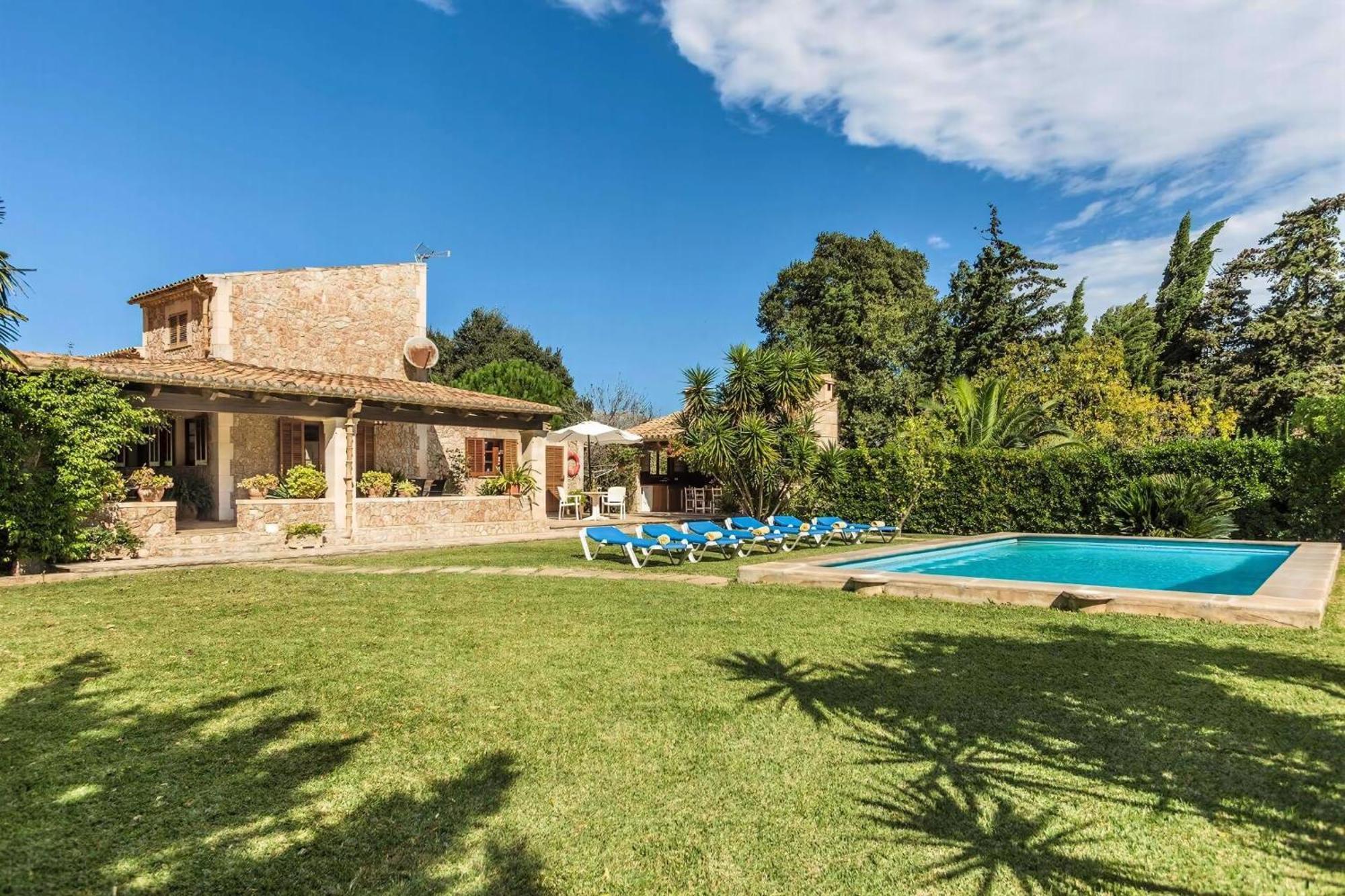 Delightful Mallorca Colonya 3 Bedrooms Amazing Mountain Countryside Views Puerto De