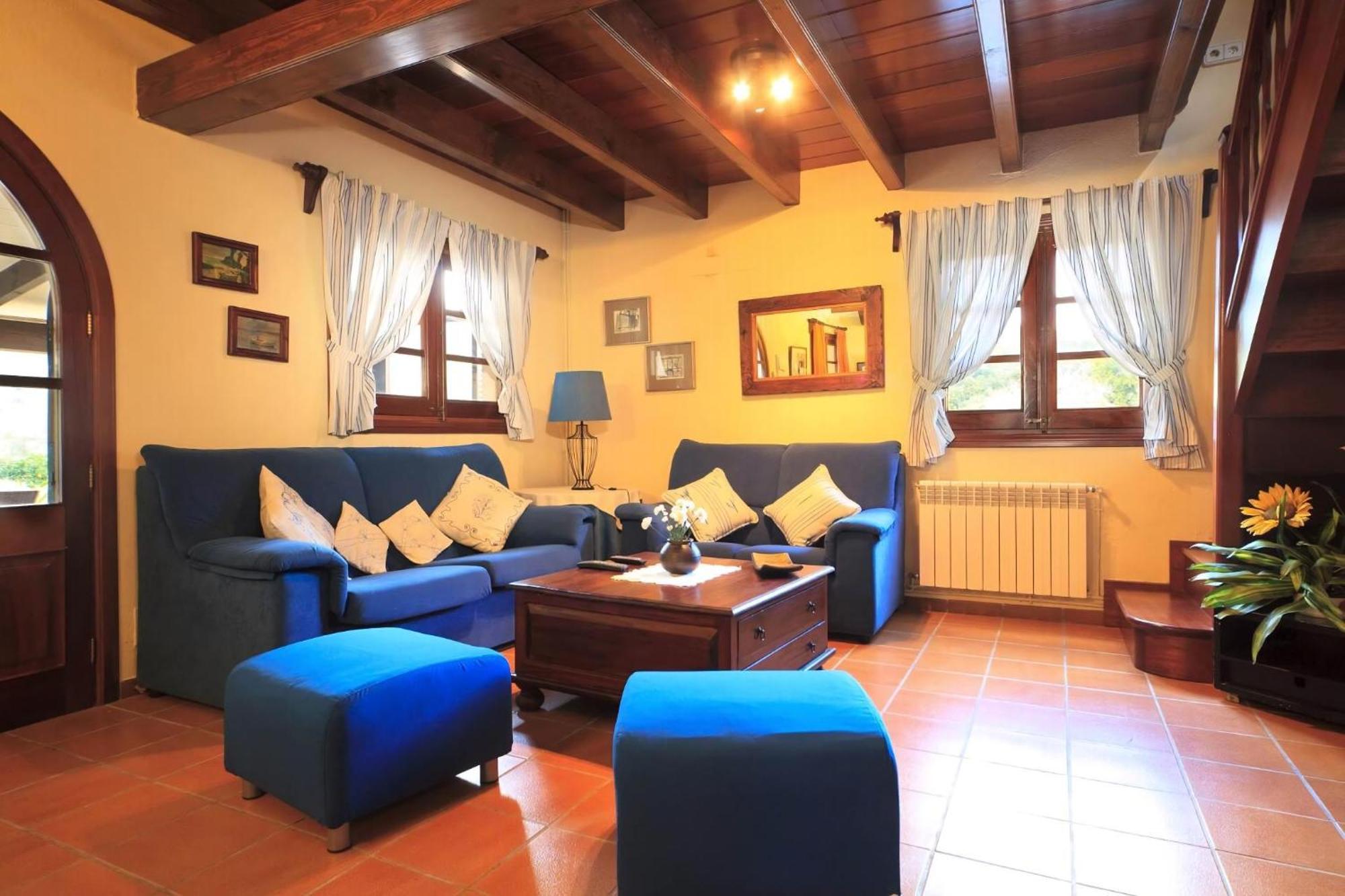 Villa Delightful Mallorca Colonya 3 Bedrooms Amazing Mountain Countryside Views Puerto De