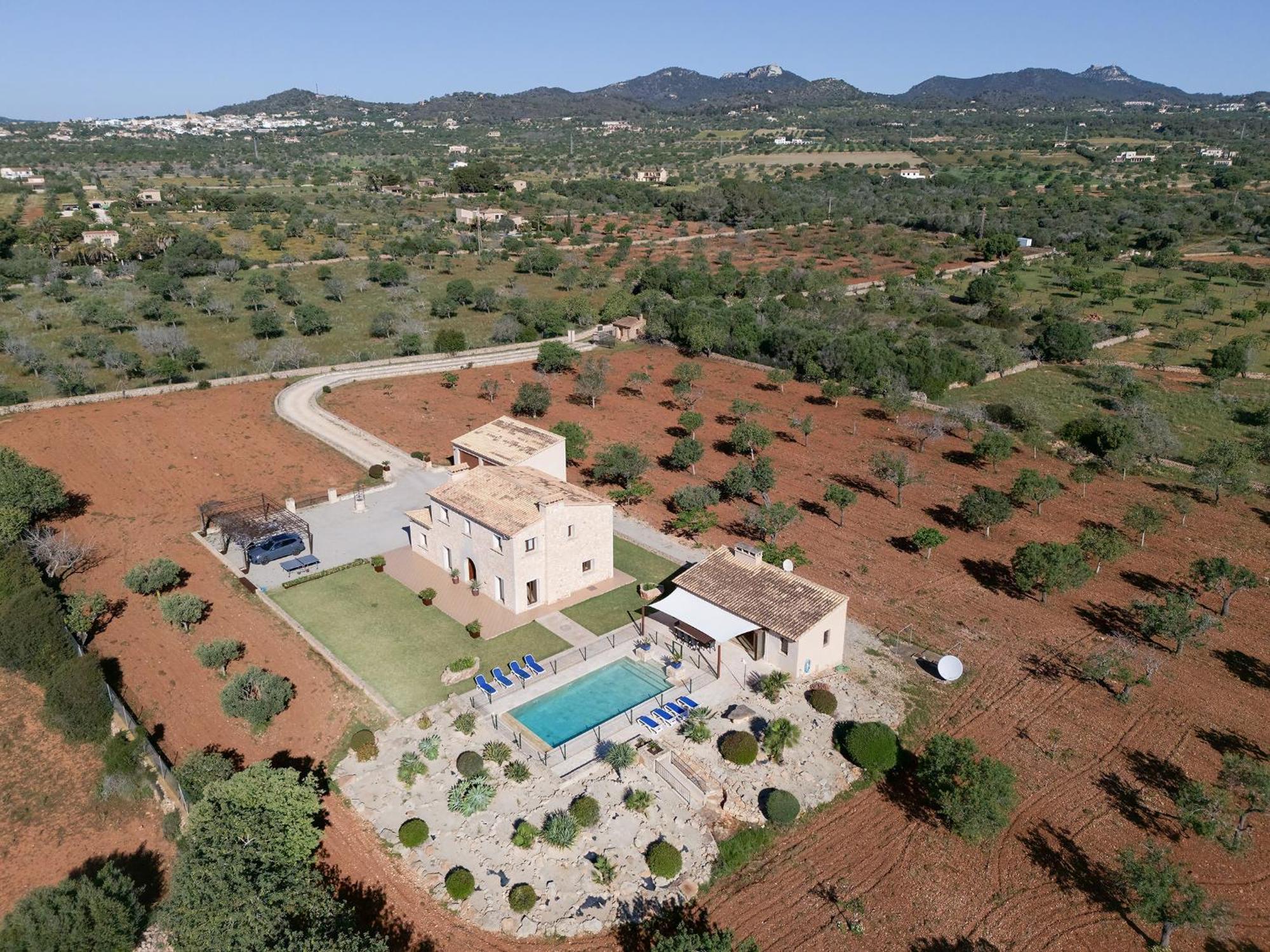 Sa Pletassa 8 Pax Wifi Piscina Jardin Bbq *