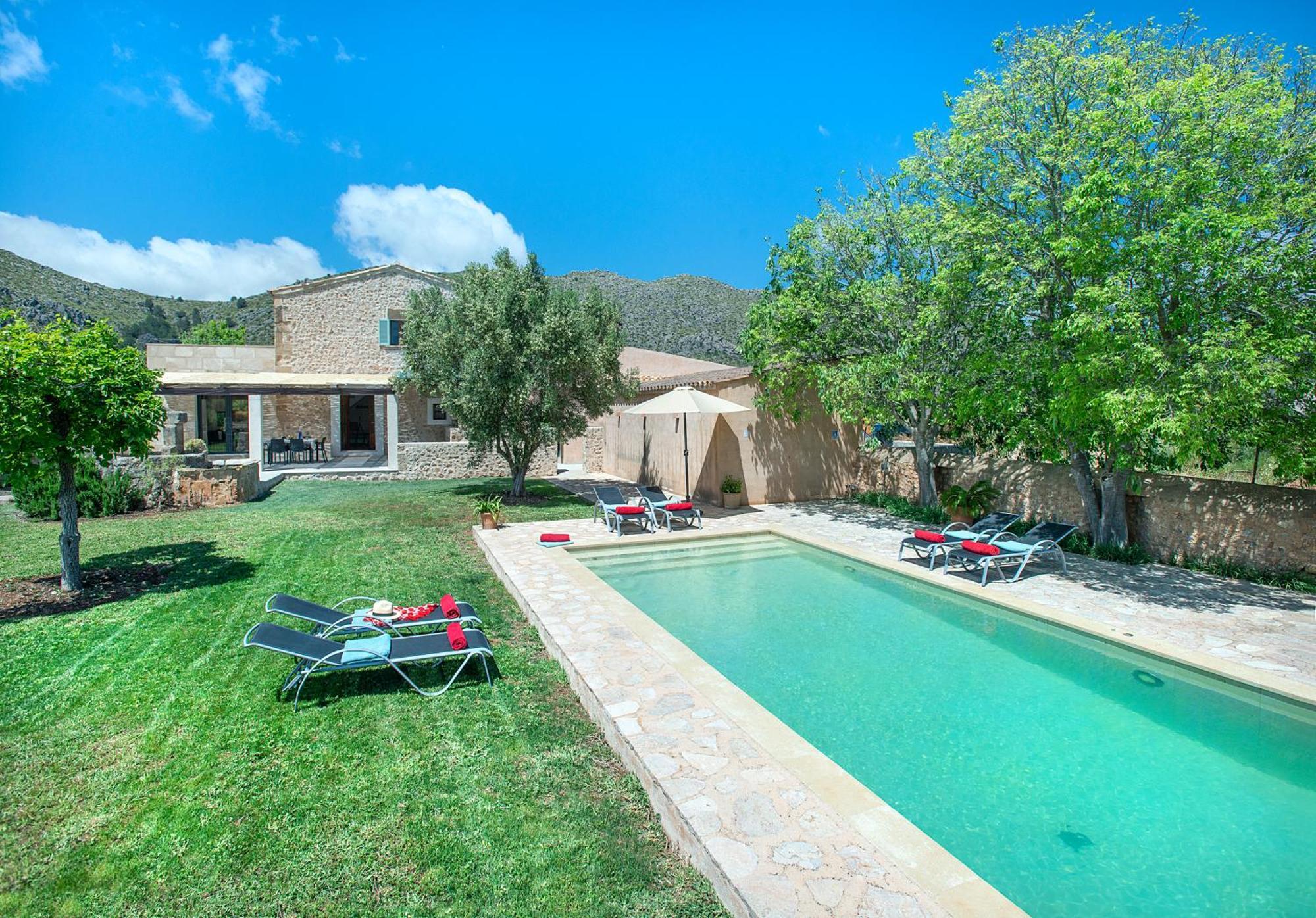 Villa Vinya Frares - Luxury Retreat