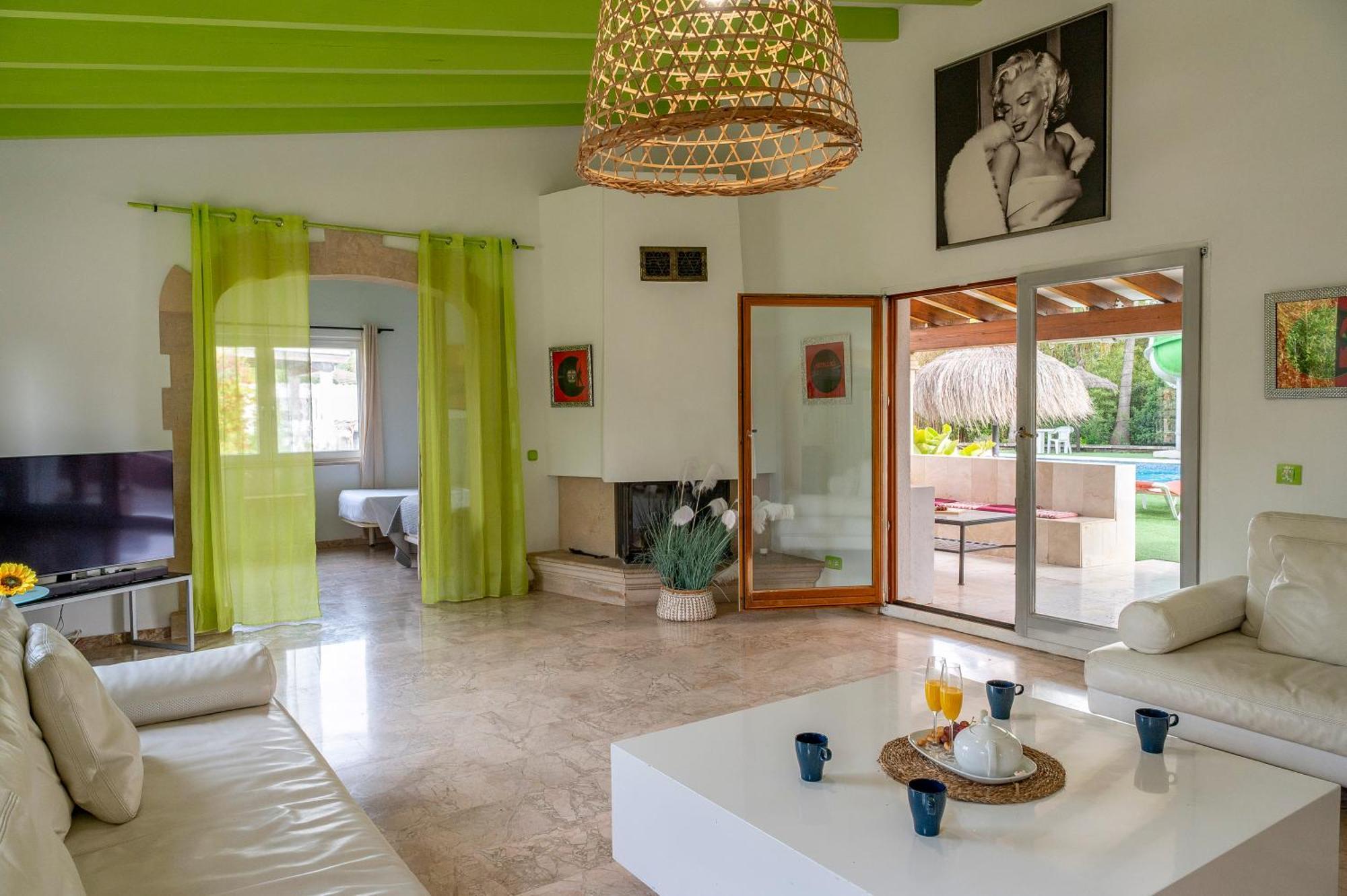 Del Artista Super Lujo Villa *