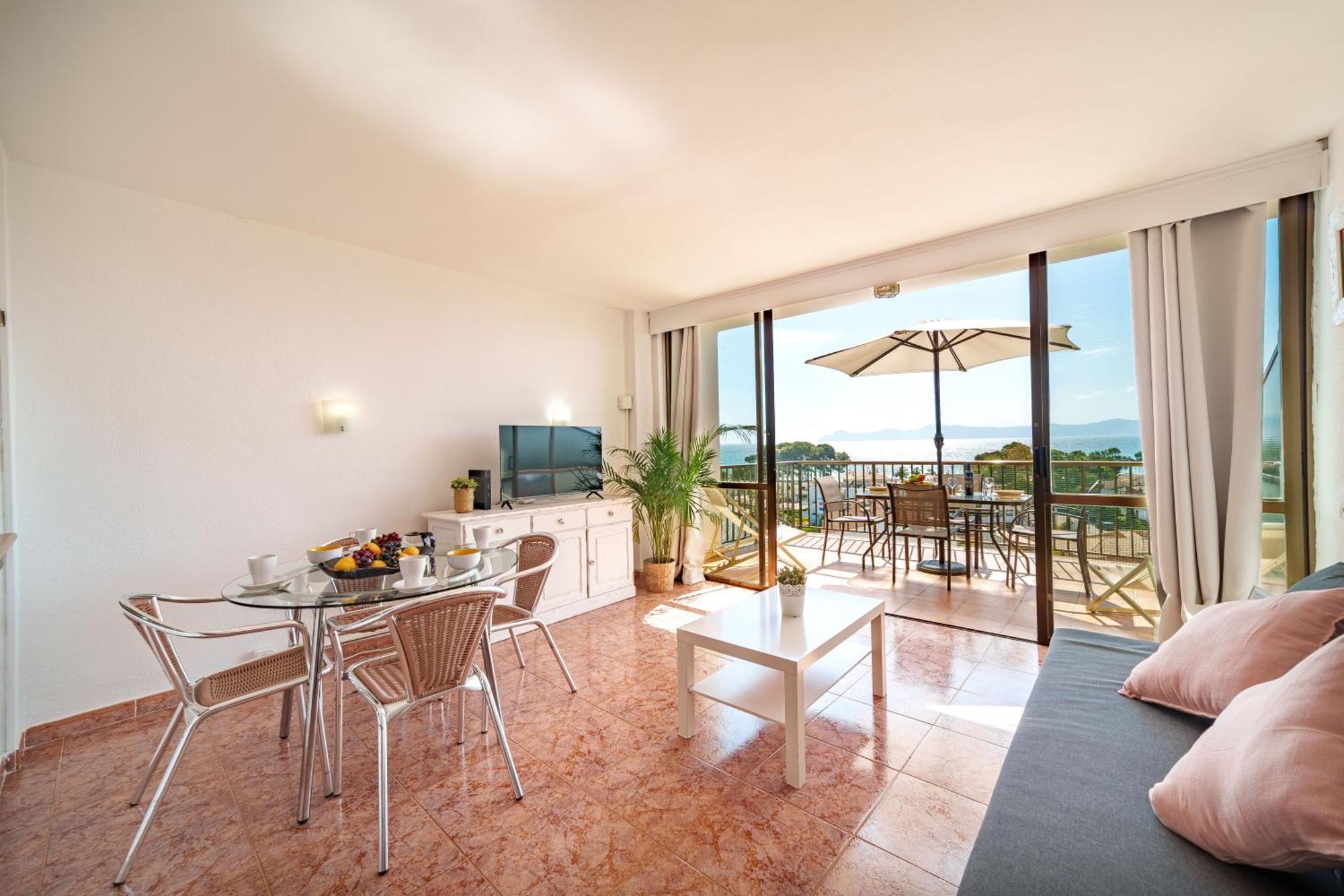 The Shell Ll New At The Beach, With Sea Views And Swimming Pool Alcúdia