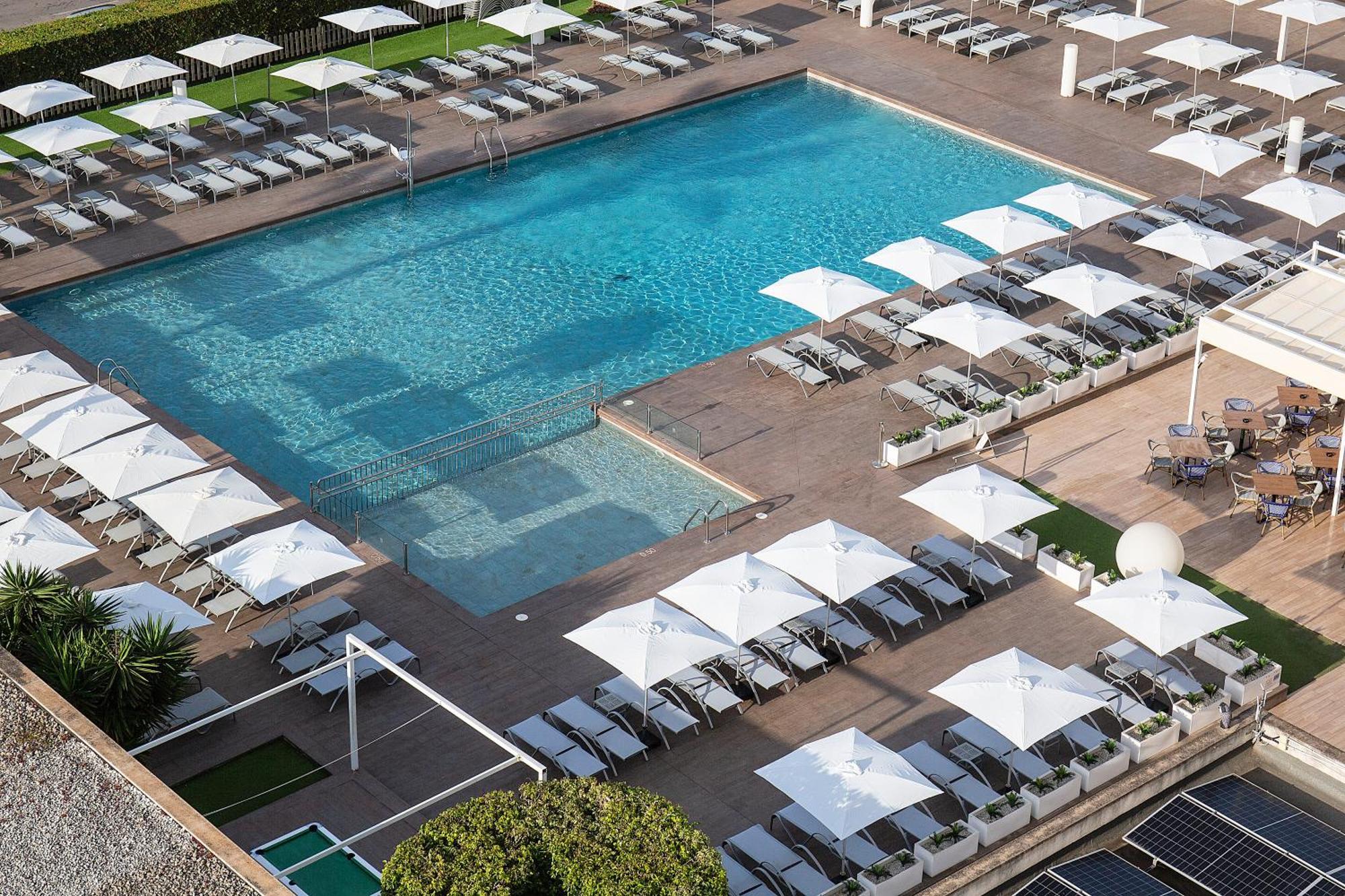 Bq Delfin Azul 4* Port de Alcudia (Mallorca)