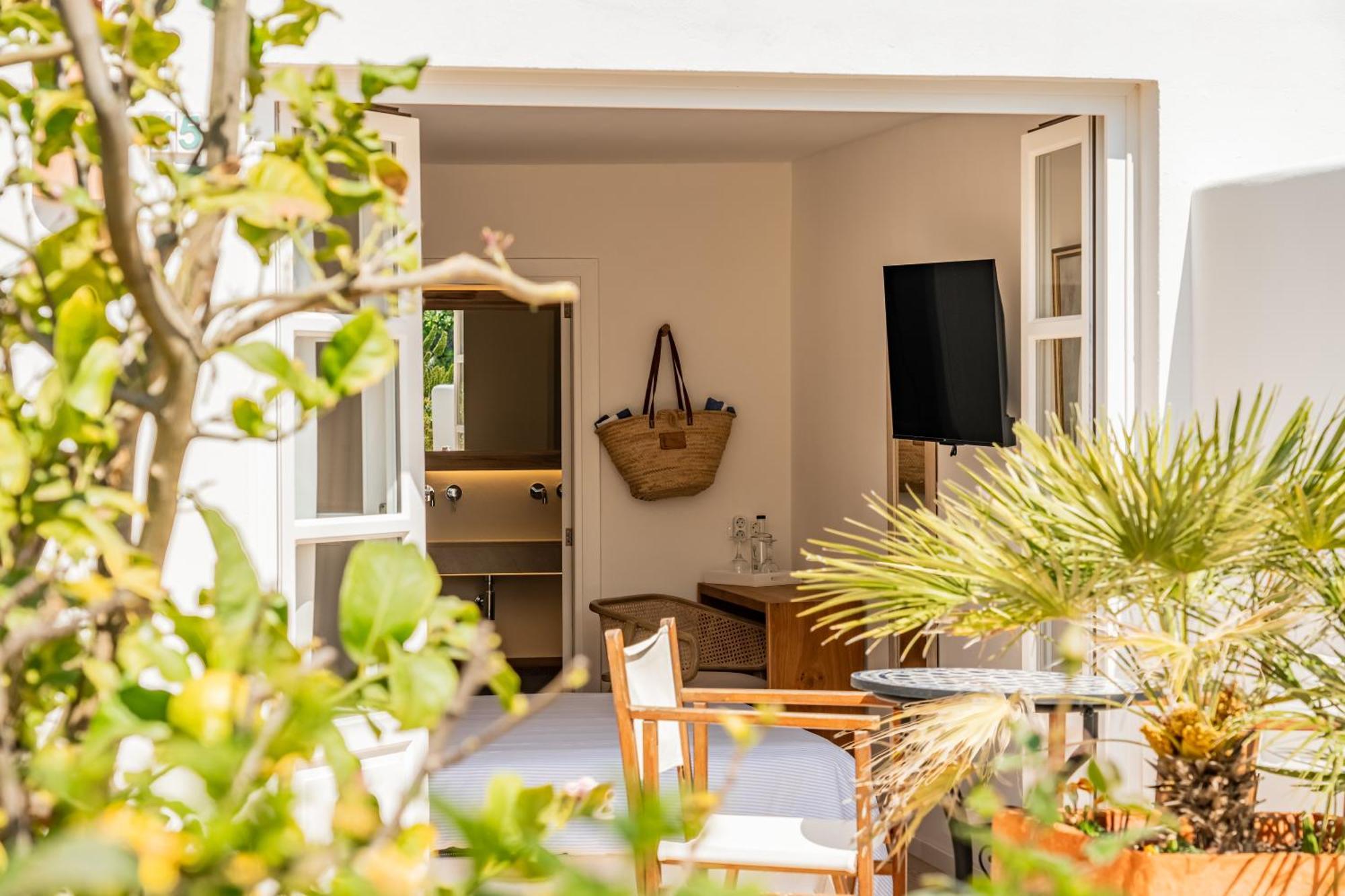 The Sea Club Bed and breakfast 3*