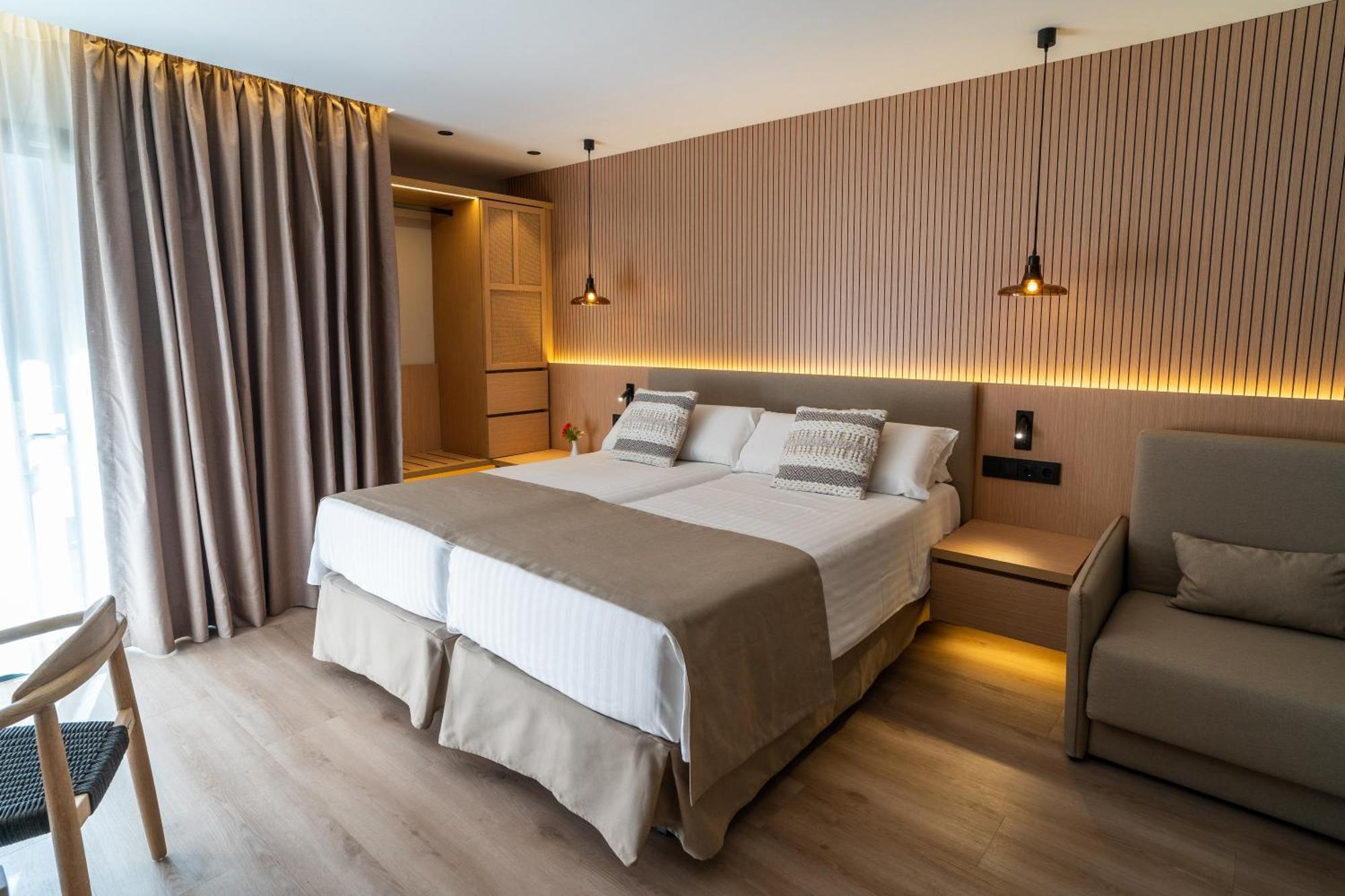 Portblue Club Pollentia & Hotel 4*