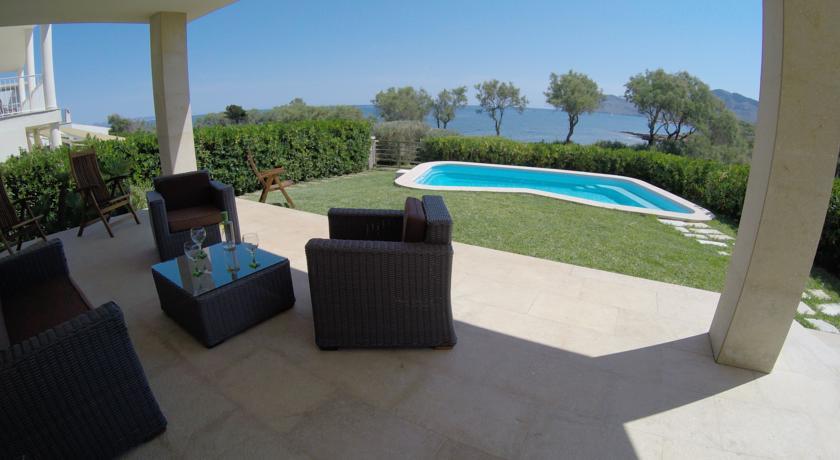 Cala Tono Villa *