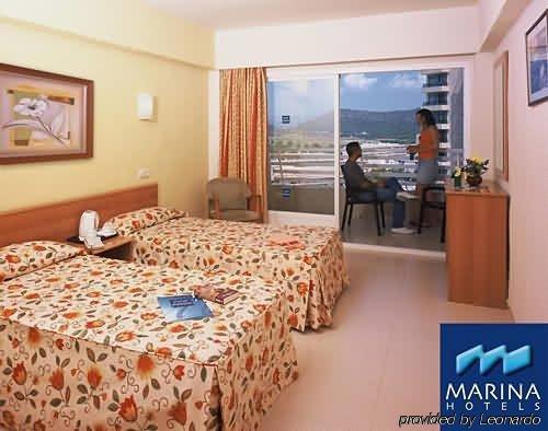 Fergus Pax- Adults Only Hotel 3*