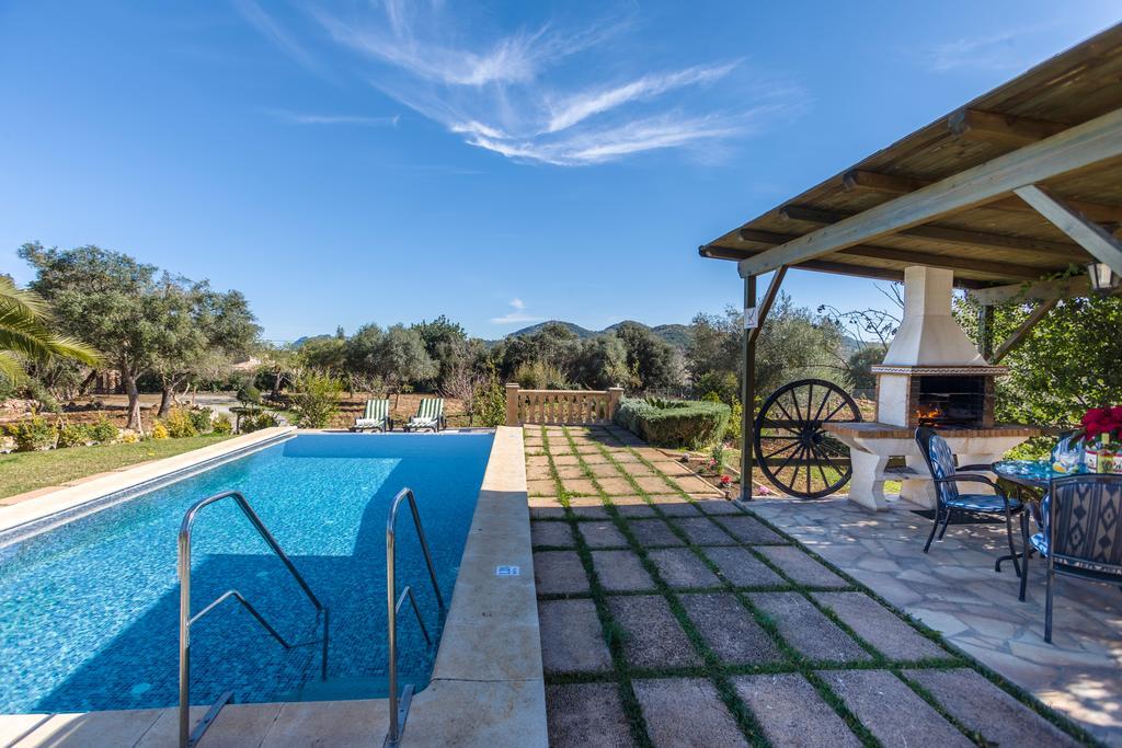 El Clos Villa *