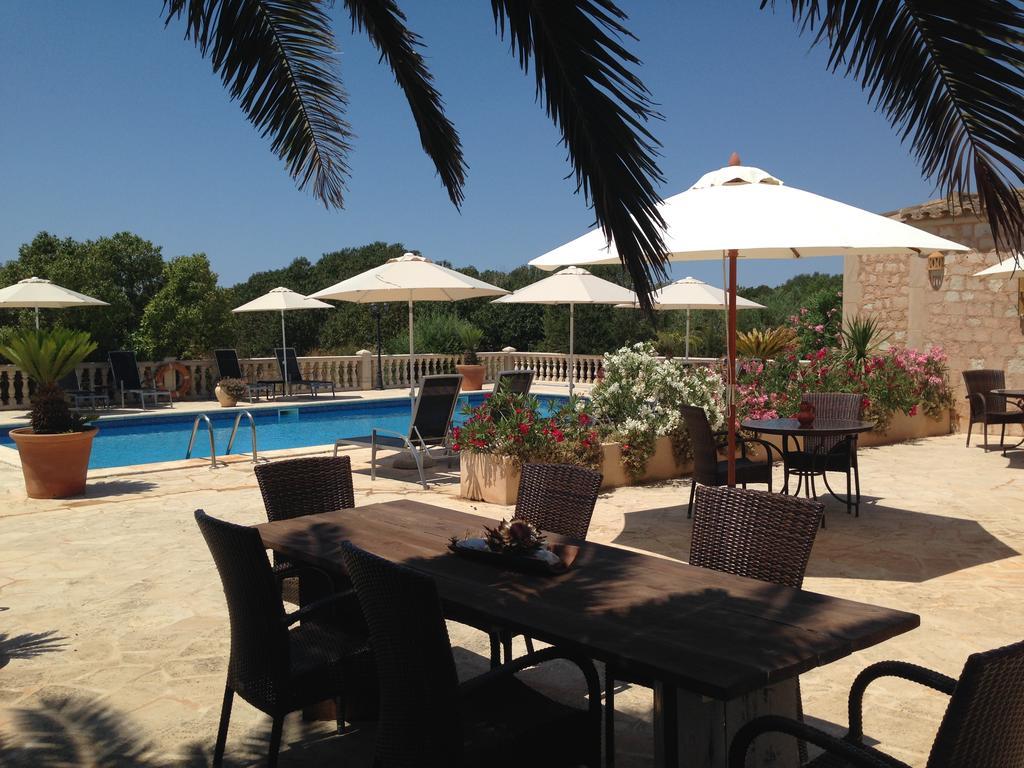 S´hort De Carrió Hotel 3*
