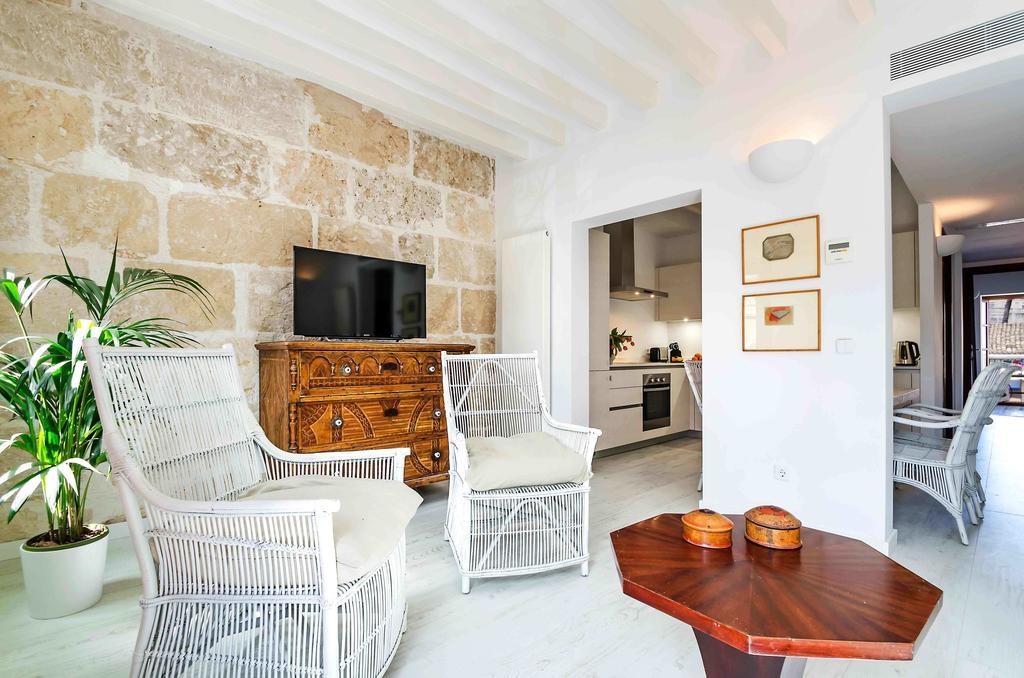 Staycatalina Boutique Apartahotel