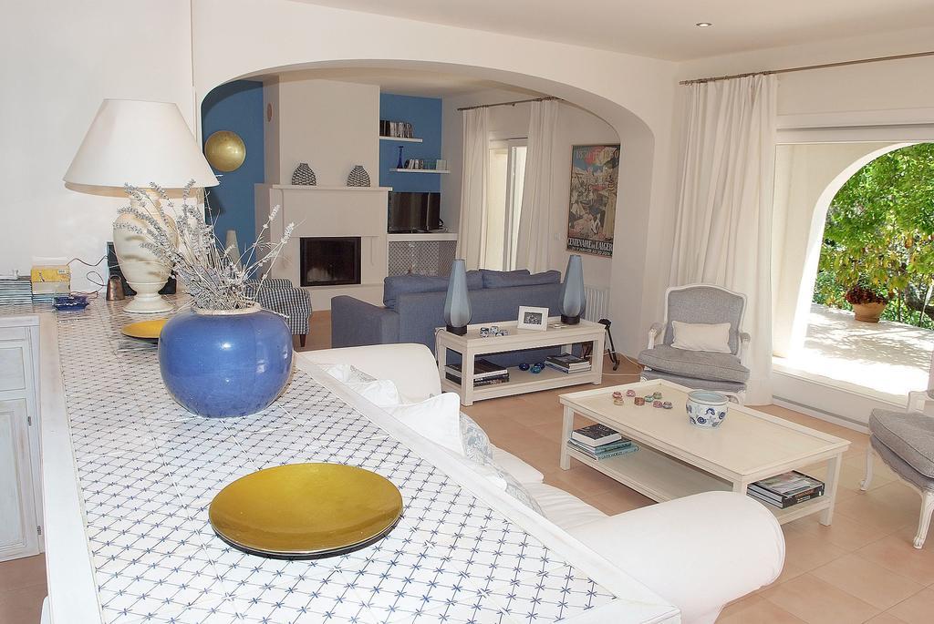 Bellet, Suspiros Ibicencos * Canyamel (Mallorca)