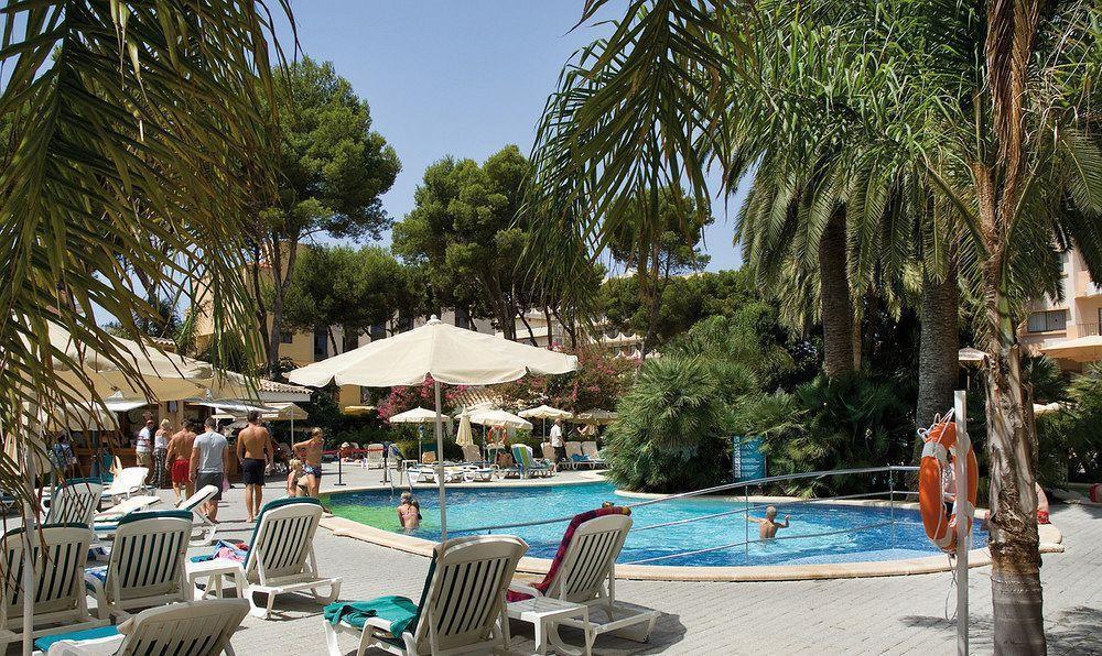 Riu Bravo Hotel