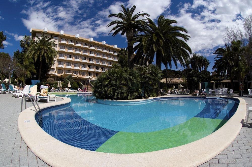 Hotel Riu Bravo 4*