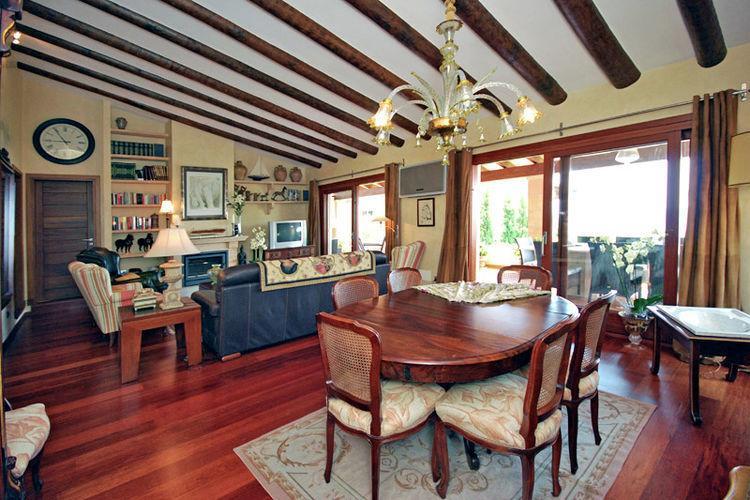 Casa Llorenc Villa *