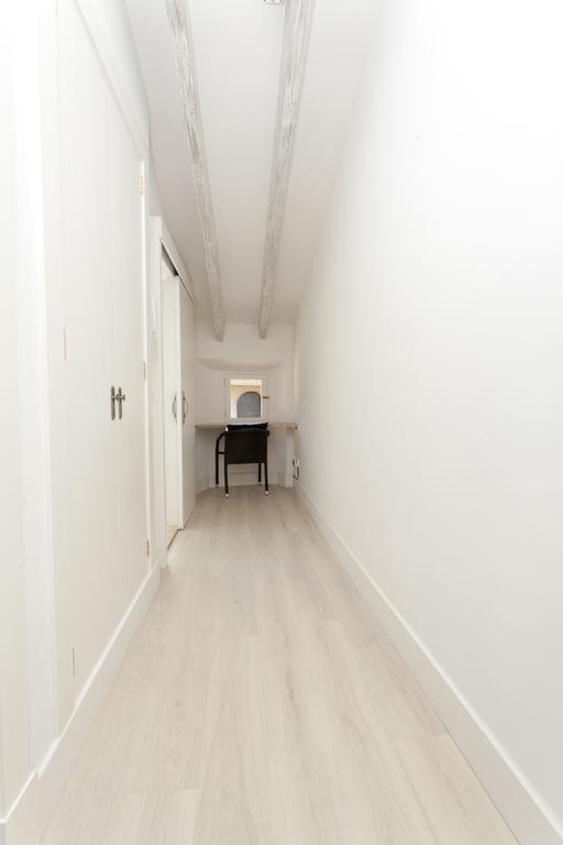 Romaguera Homestay *