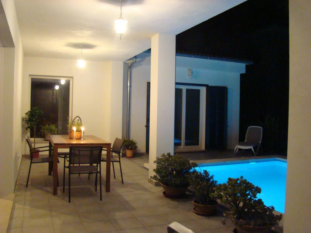 Casa Aina