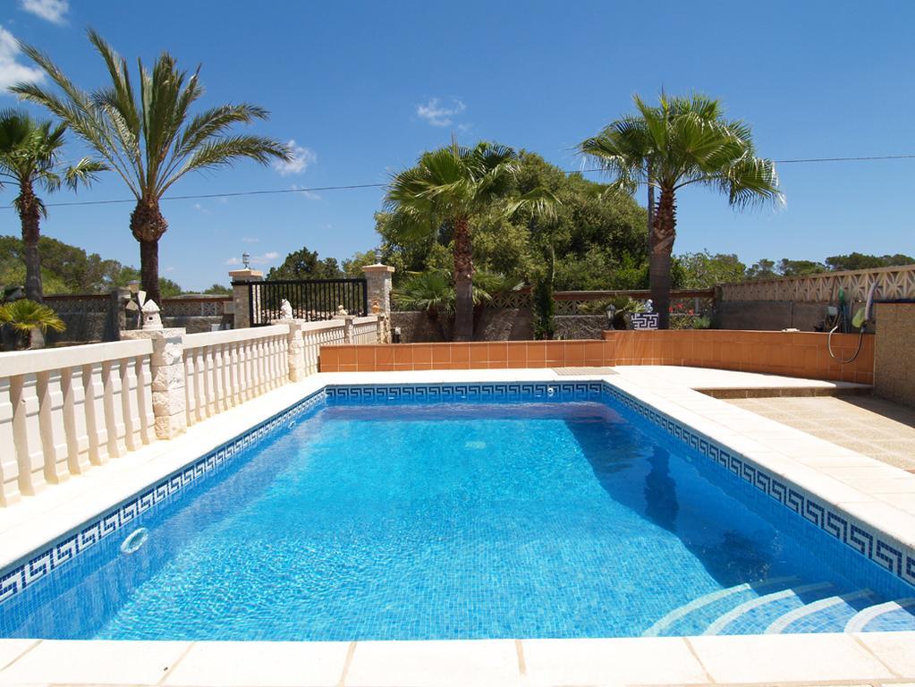 Lopez Villa