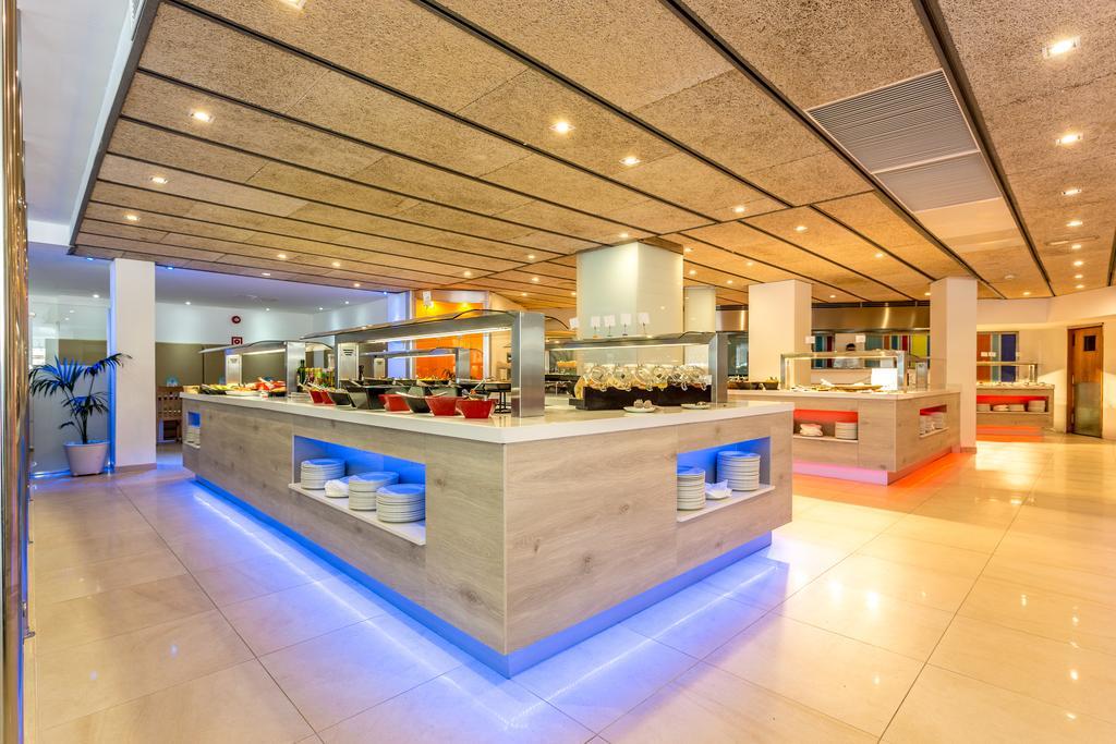 Apartamentos Ferrer Janeiro Aparthotel 4*