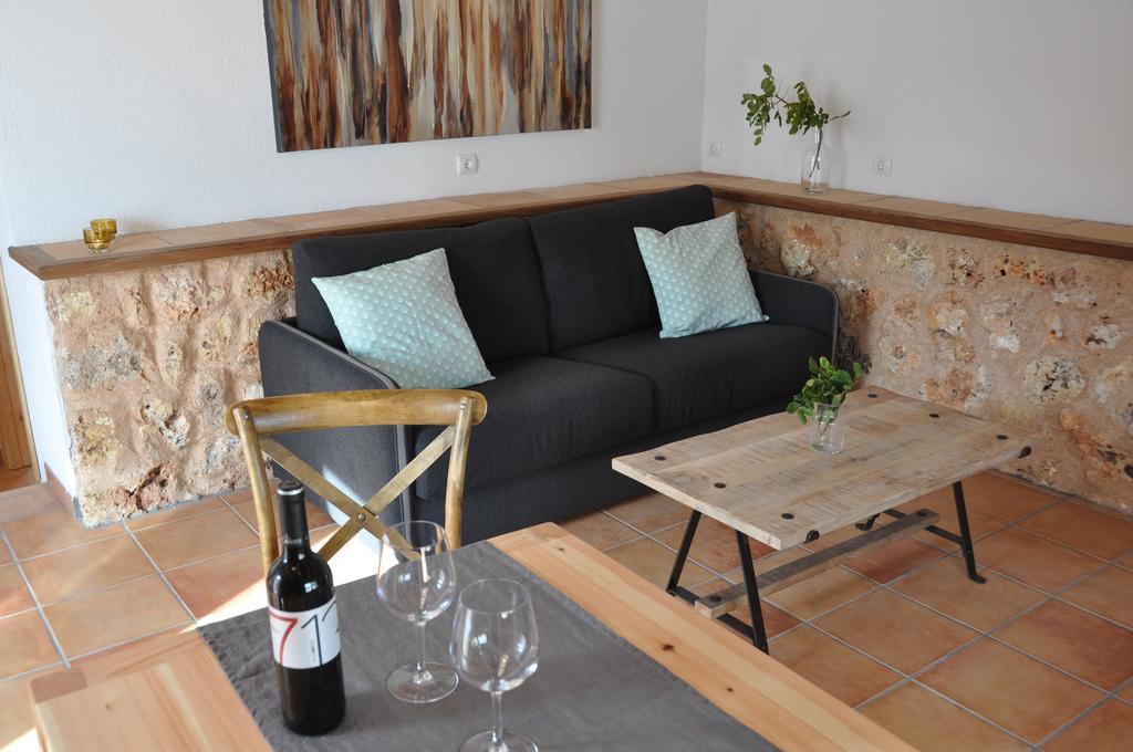 Porreti Farm stay Lloret de Vistalegre