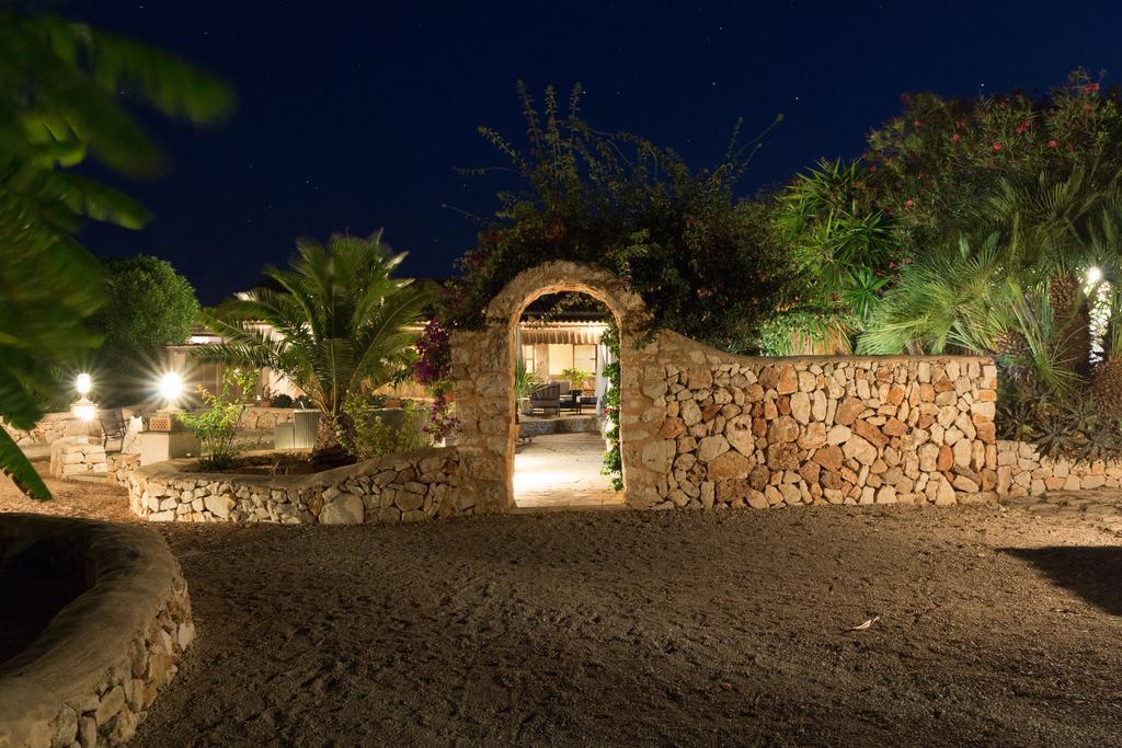 Hacienda D'armando Bed and breakfast *