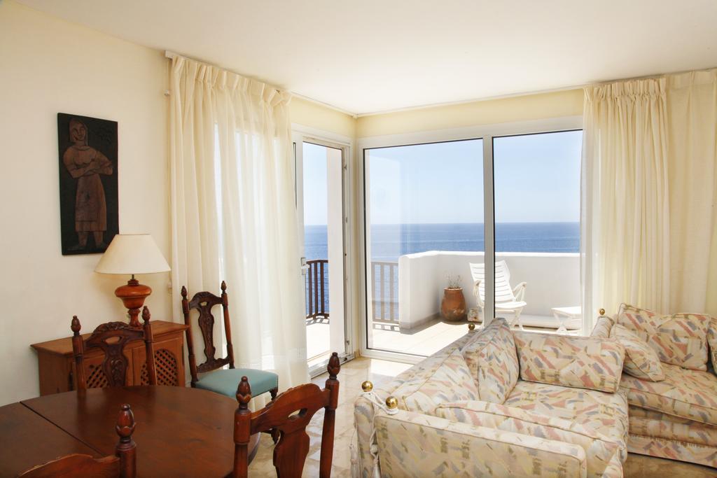 Alua Rocas Hotel 4*