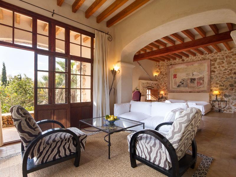 Leon De Sineu Sineu (Mallorca)